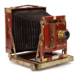 A Thornton-Pickard Royal Favourite Half Plate Mahogany Field Camera,