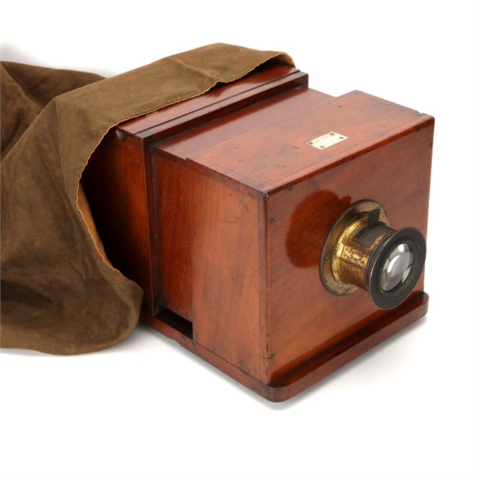 A Sliding Box Camera Large Outfit By Negretti & Zambra London - Image 4 of 13