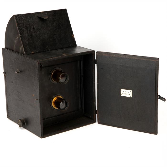 A Ross Portable Divided TLR Camera, - Image 7 of 9