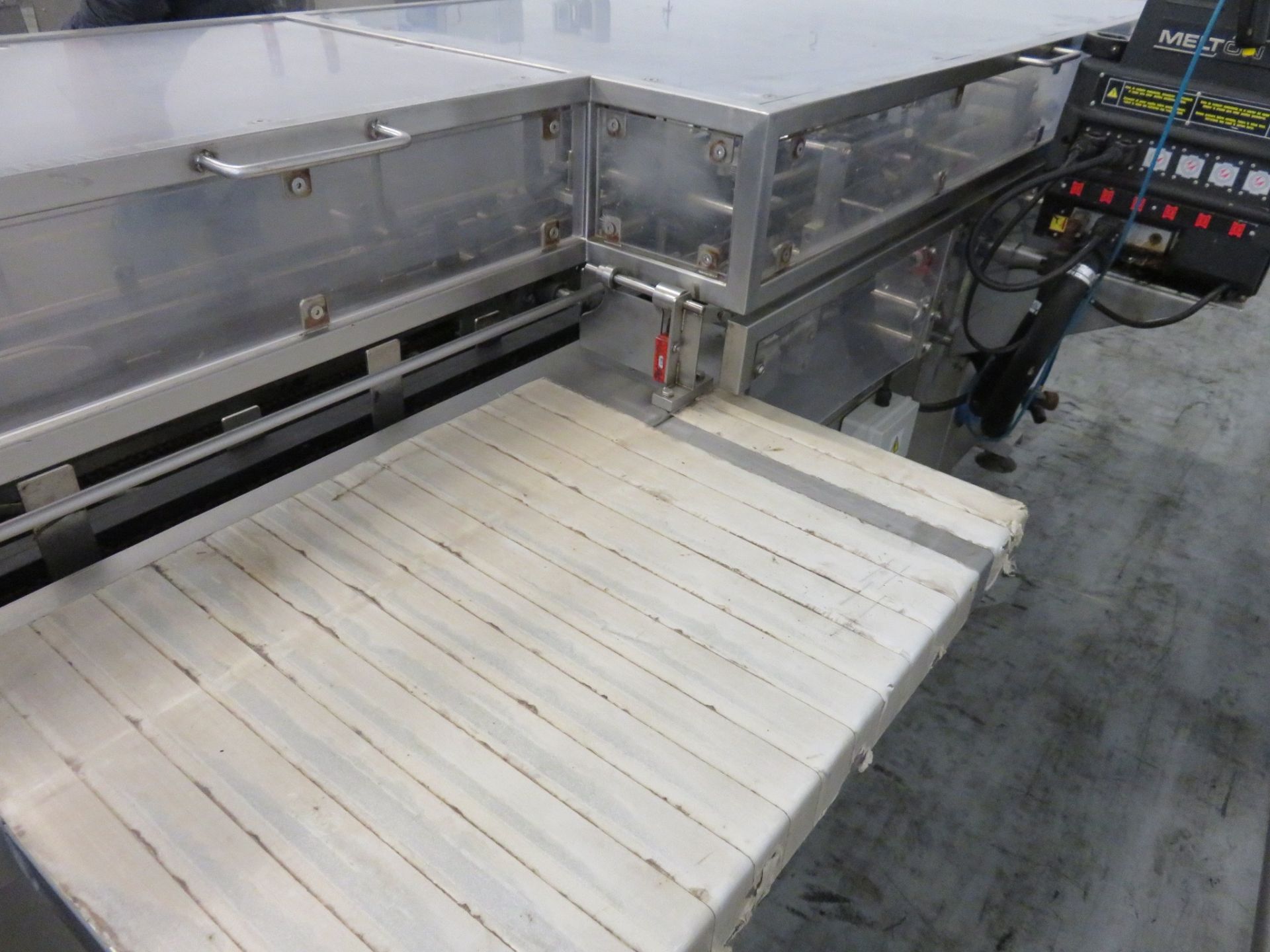 Carton Errecting System with vacuum and MELTon glue guns.S/s. Approx. 3200mm long x .1100mm. LO£80 - Image 3 of 7