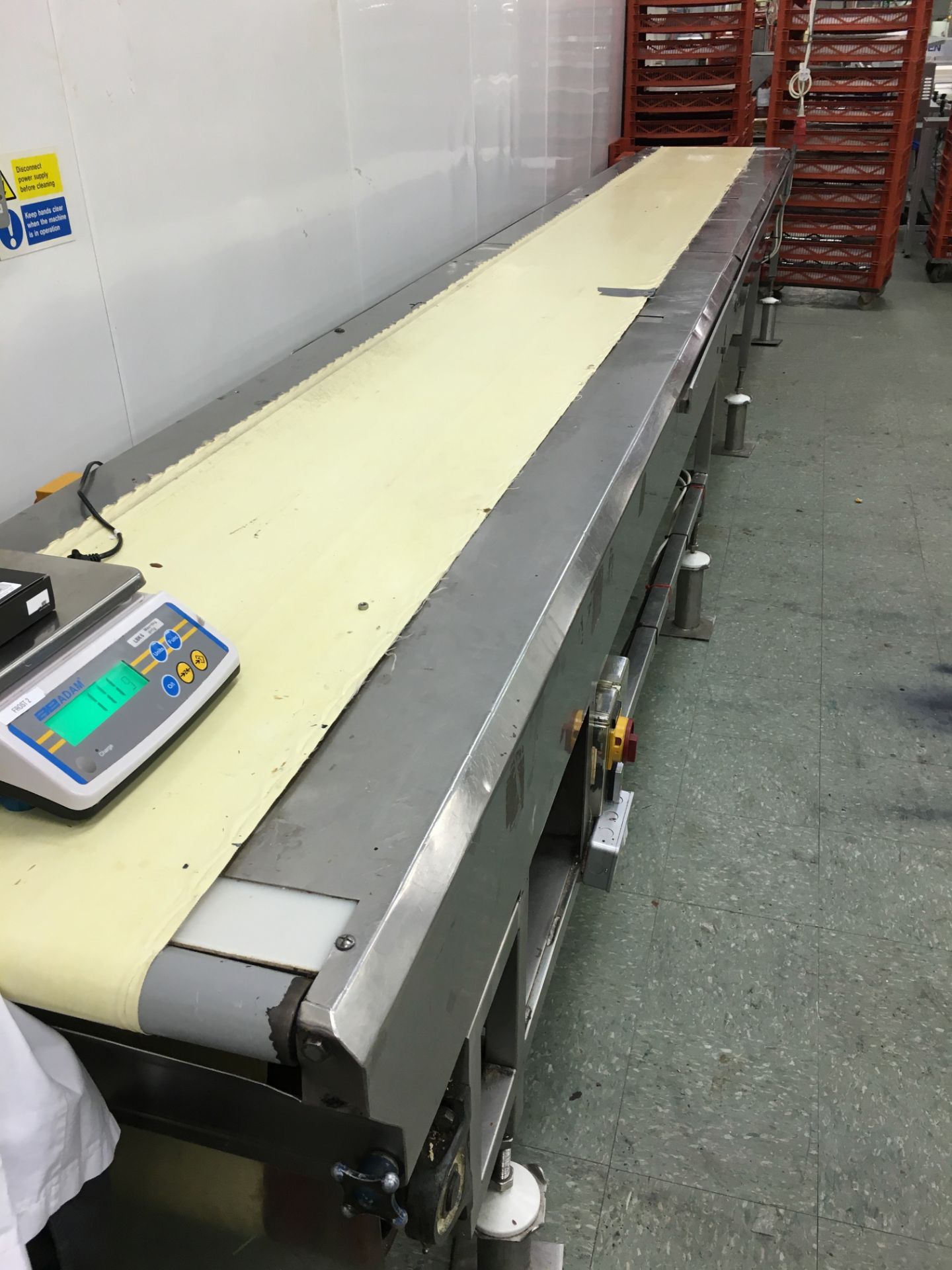 S/s Conveyor. Approx. 77cm wide, belt 48-65cm 73 high + 20cm stilts 5.8m long. LIFT OUT £25 - Image 3 of 3