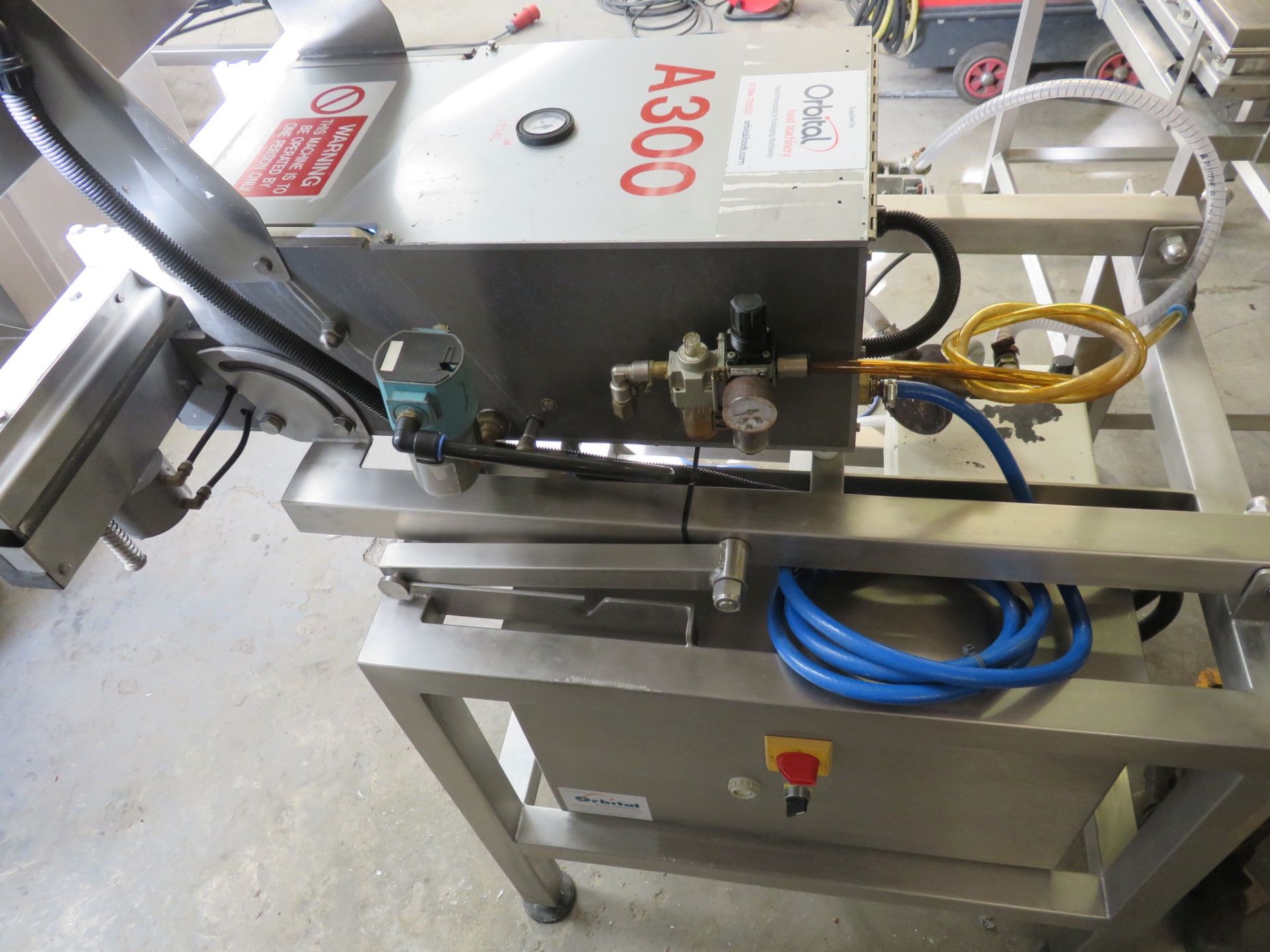 CVP Model A300 bulk bag sealer. Gas/Vacuum. Jaws 800mm long. S/s LIFT OUT CHARGE £30 - Image 2 of 4