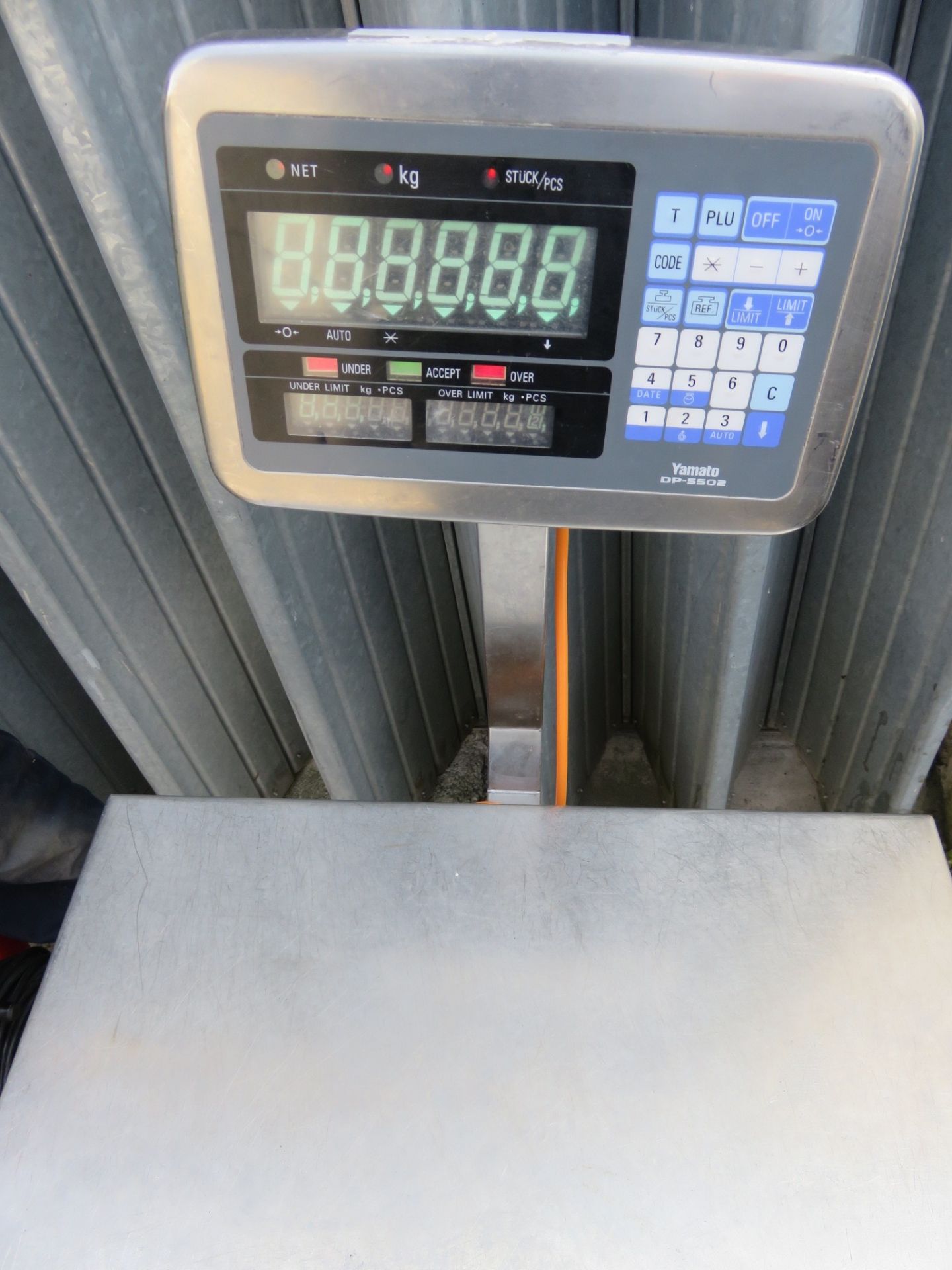 Aja Scale. Model DP-5502. Totally S/s on mobile stand. single phase lift out £5 - Image 2 of 2