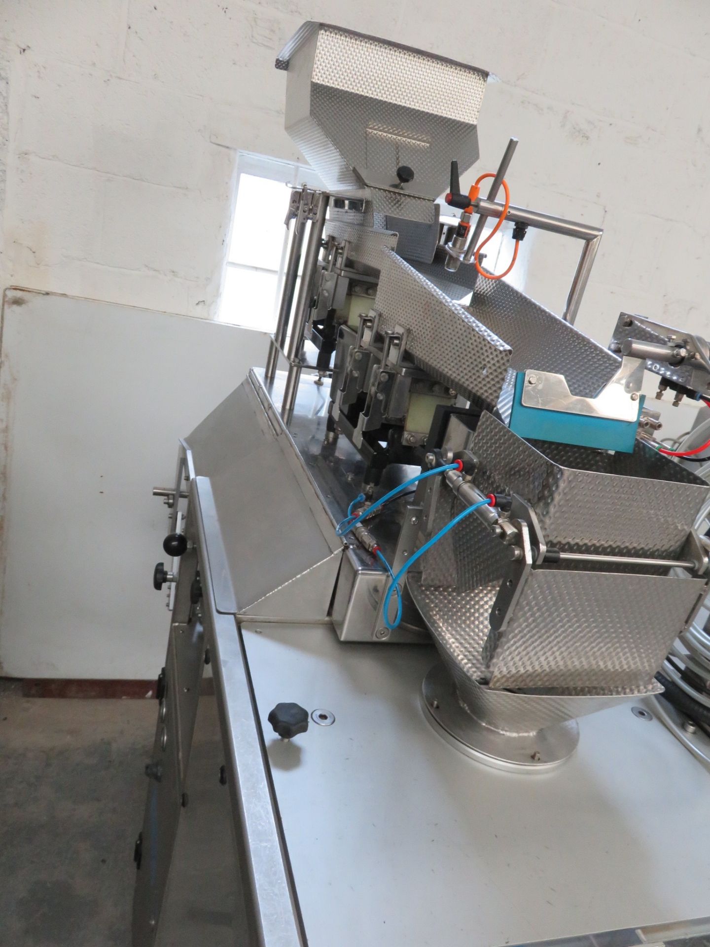 Audion Elektro AVM190 HS-SP2014Vertical Form, Fill & Seal machine with an Easiweigh liner weigher - Image 6 of 12