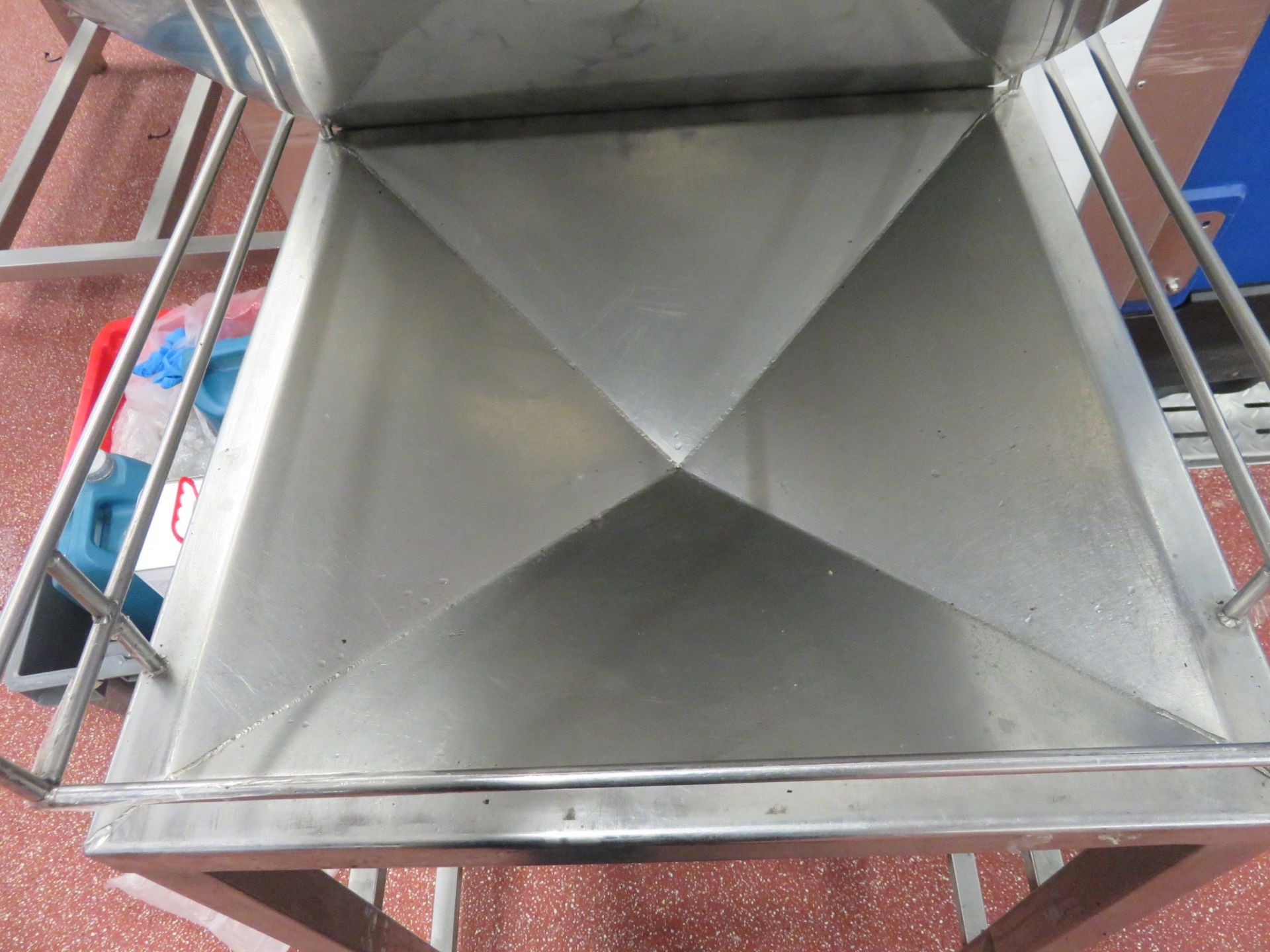 S/s Draining Table with table top. Lift Out £5 - Image 2 of 2