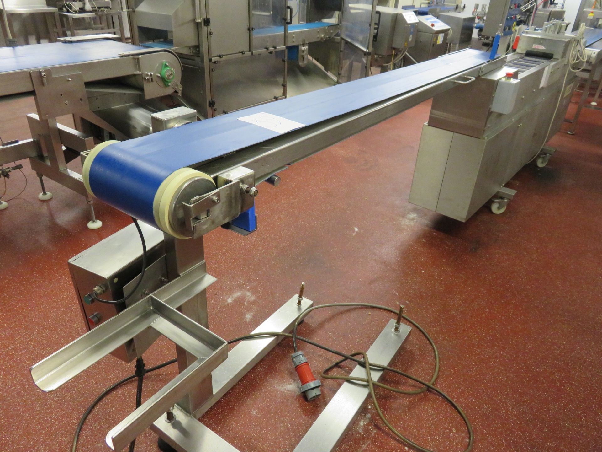 Conveyor S/s. 2400mm long x 200mm wide belt . Lift Out £10