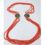 Collana composta da cinque fili di microboulle in corallo rosso mediterraneo Five strands …