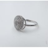 Anello in oro bianco 18ct An 18 carat white gold ring