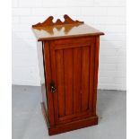 A mahogany ledgeback bedside cabinet, 80 x 42cm