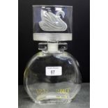 A Vanderbilt clear glass perfume bottle and stopper, 25cm high