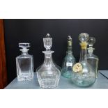 A mixed lot of various decanters (6)