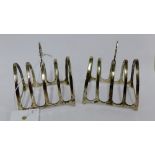 A pair of George V silver five bar toast racks, Birmingham 1930 (2) 8 x 9cm