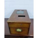 A mahogany cash register by G.H. Gledhill & Sons Ltd, 24 x 55cm