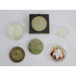 A mixed lot of Proof coins to include a Alderney 1995 £1 50th anniversary of the end of WWII, 1995