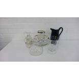 Glassware to include water jugs, celery vase, fruit bowl etc., (a large lot)