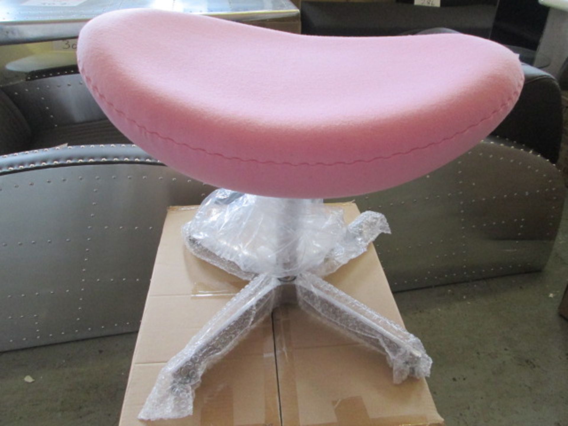 Boxed/As New: AJ Egg Chair Ottoman in Light Pink Fabric.