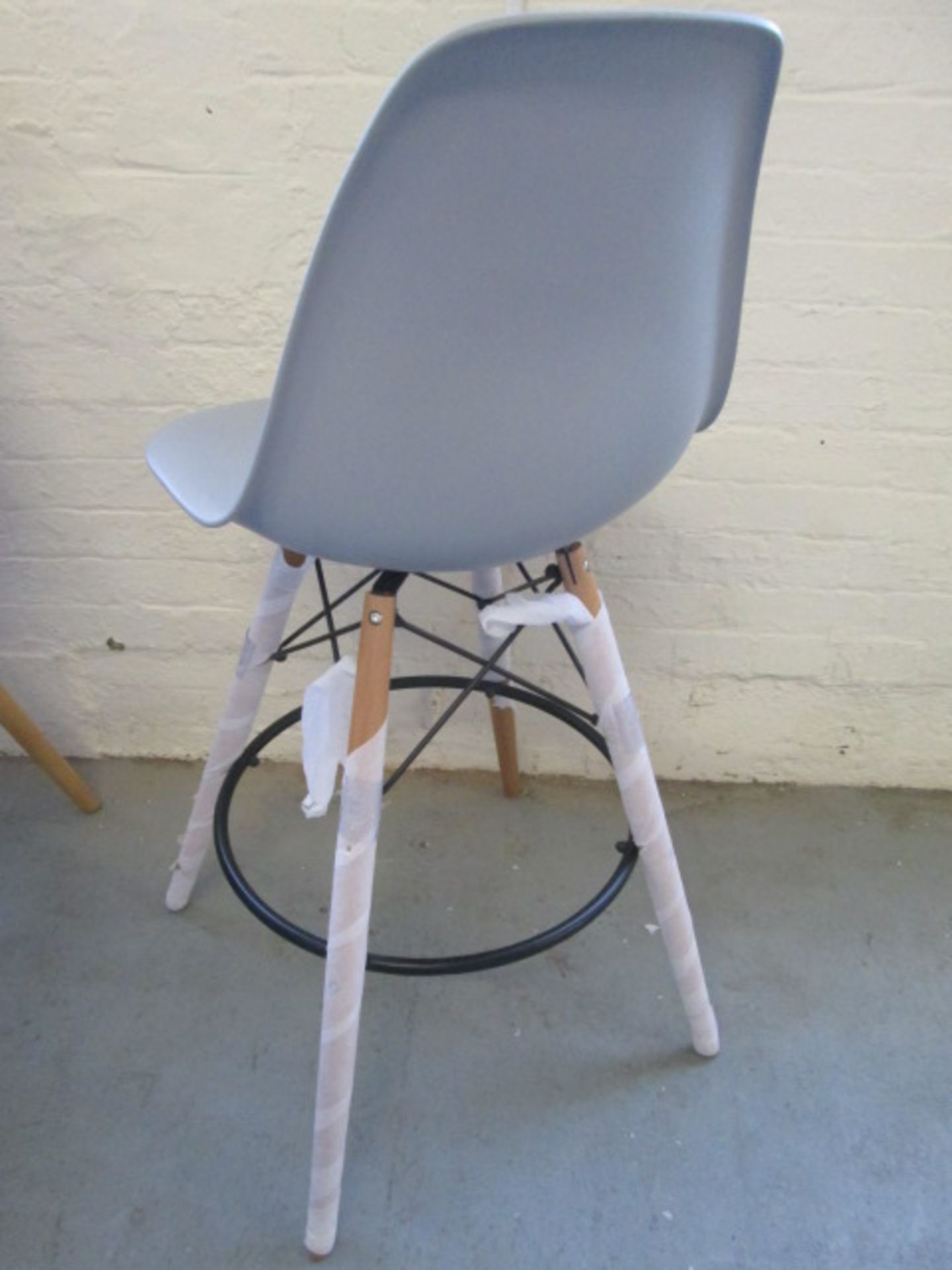 As New: Grey DSW Bar Stool in Charles Eames Style in Polypropylene Matt. - Image 2 of 2