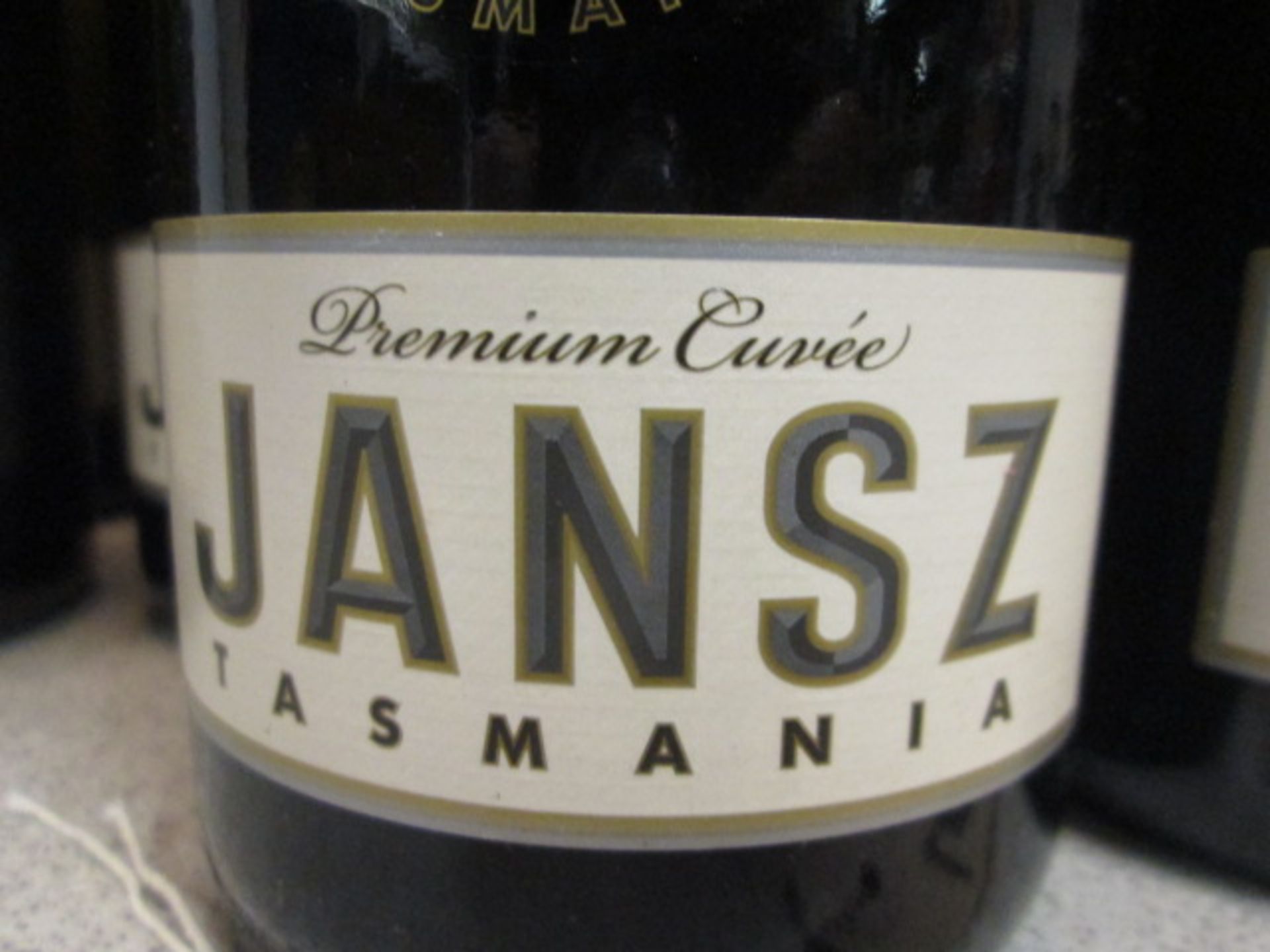 17 x Bottles of Jansz Tasmania (7 Premium Rose, 10 Cuvee) - Image 2 of 3