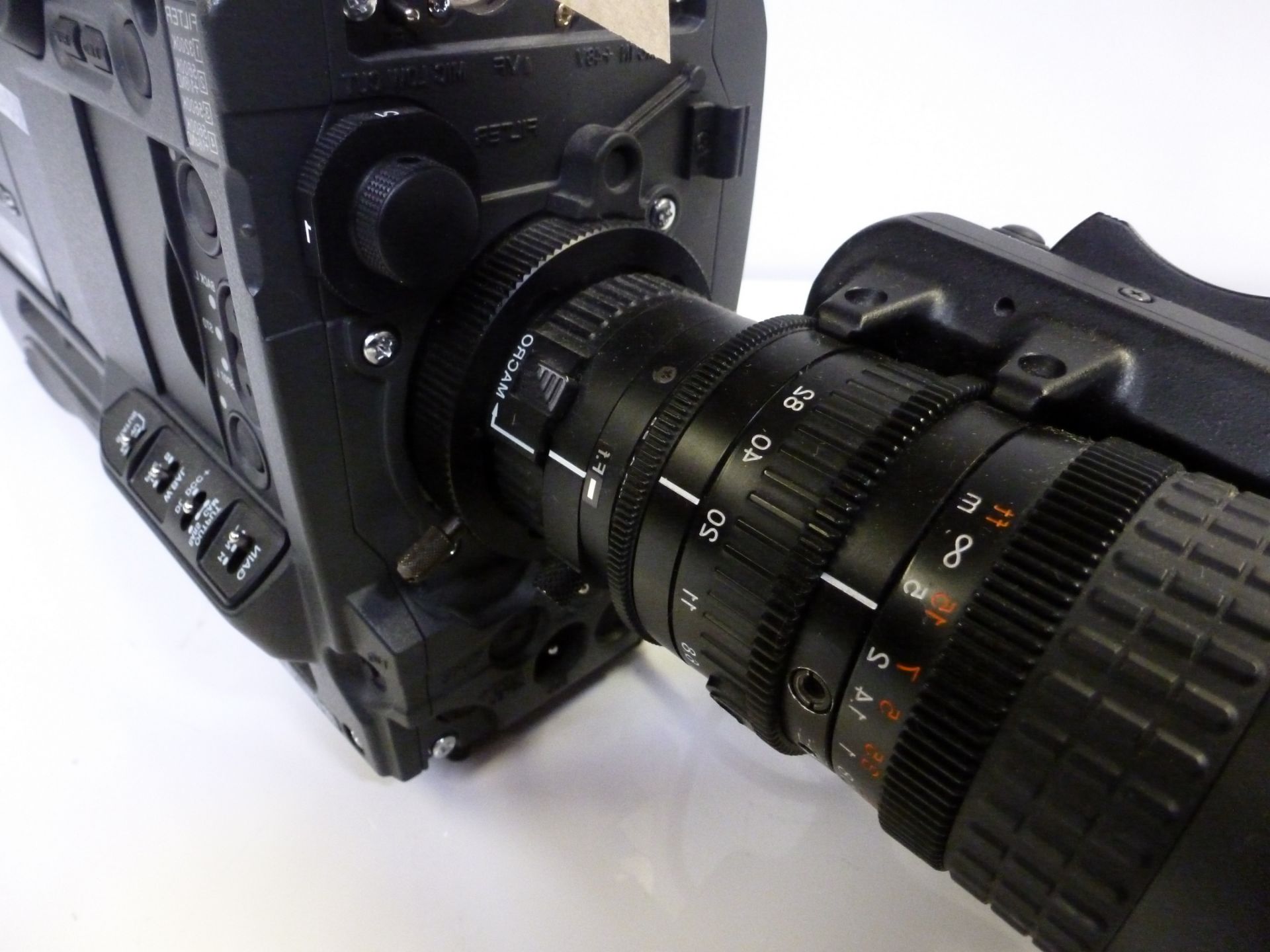 Sony Digital Video Camera, Model DXC-D35 WSP, Serial No 48166. Comes with Fujinon A12 x 6.8BRM-58 - Image 4 of 9