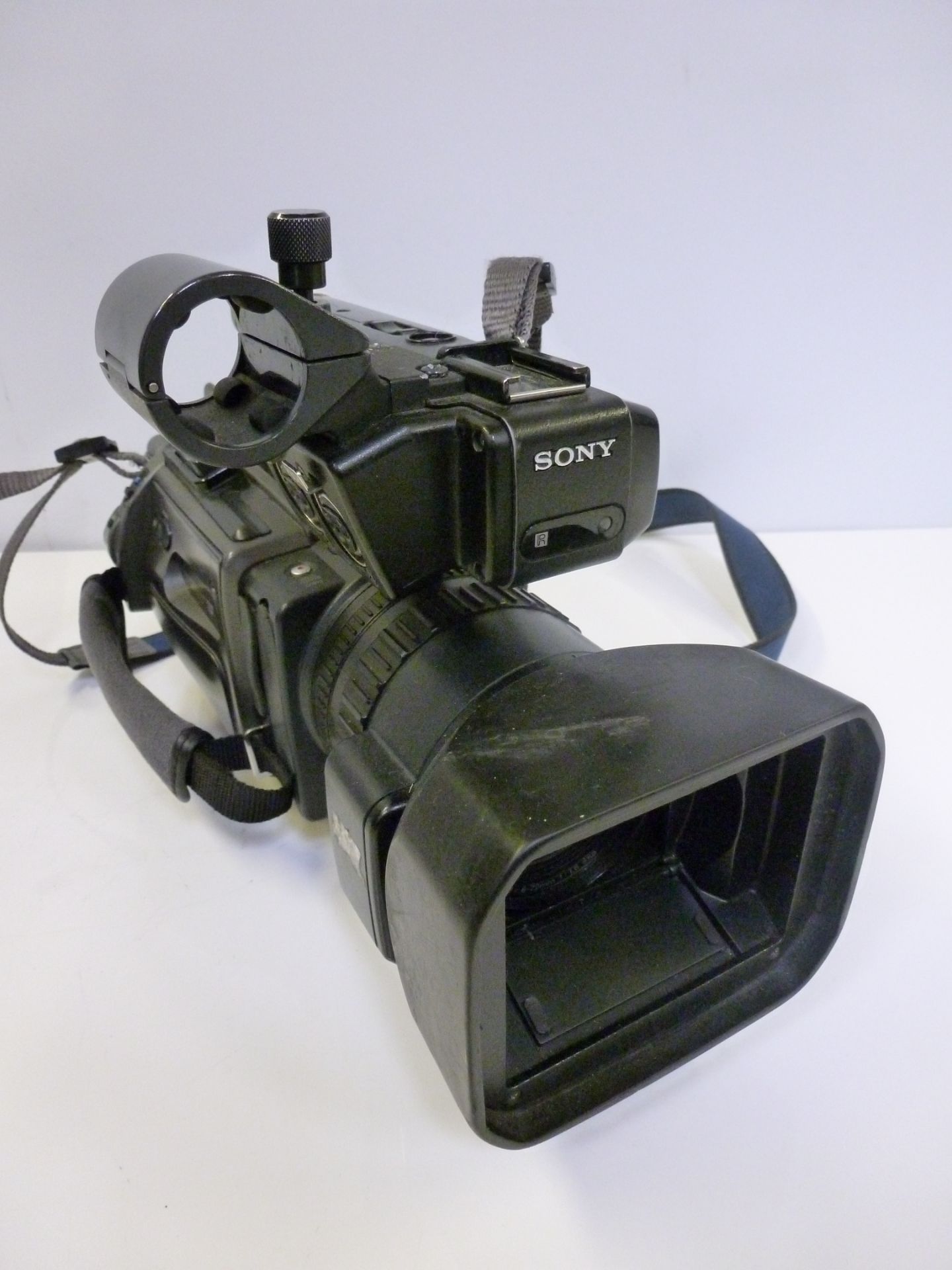 Sony Digital Video Camera, Model DSR-PD170 with 3CCD 12 x Lens. - Image 2 of 5