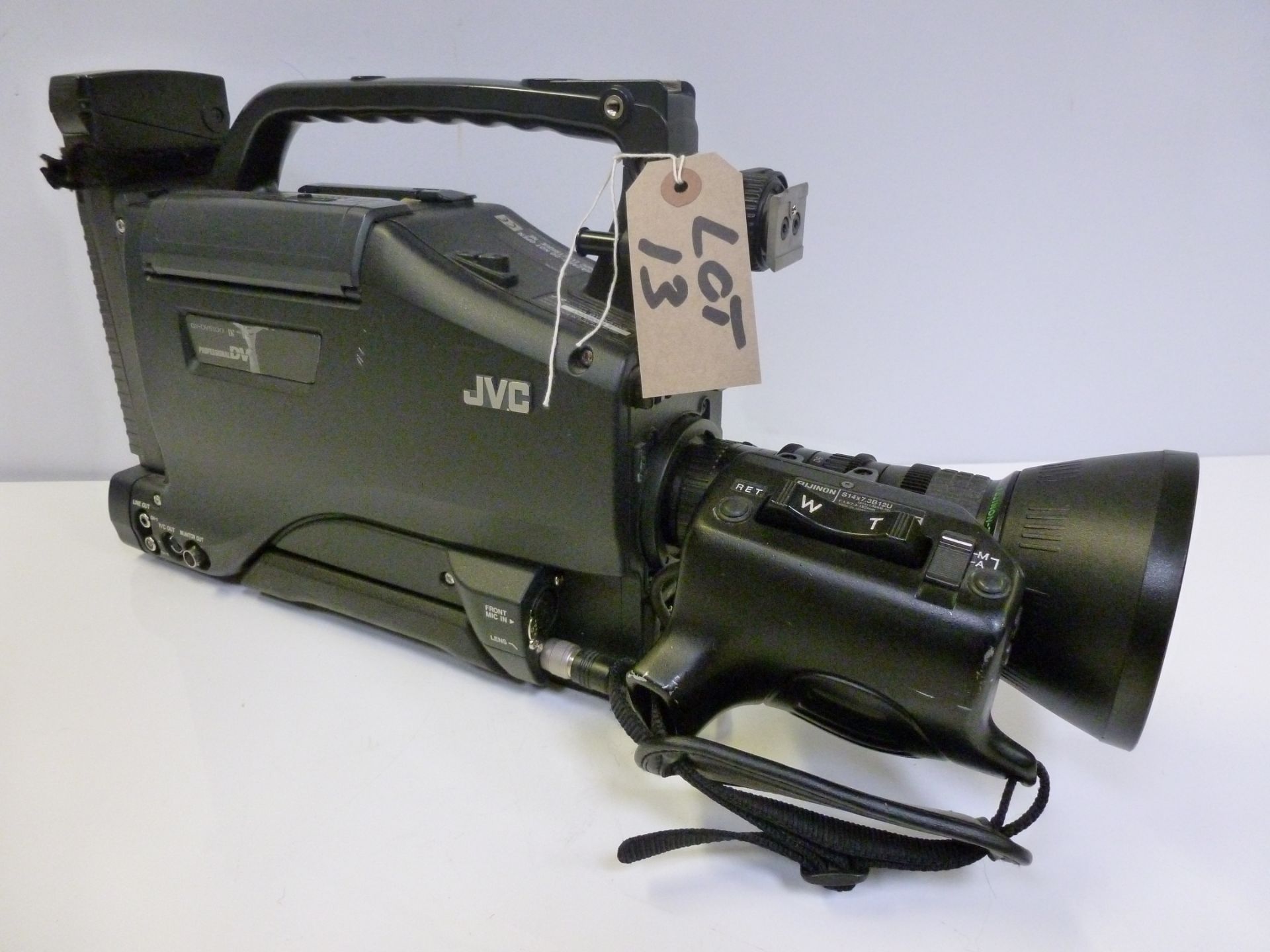 JVC Digital Video Camera, Model GY-DV5100E, Serial No 08030313. Comes with Fujinon S14 x 7.3B12U