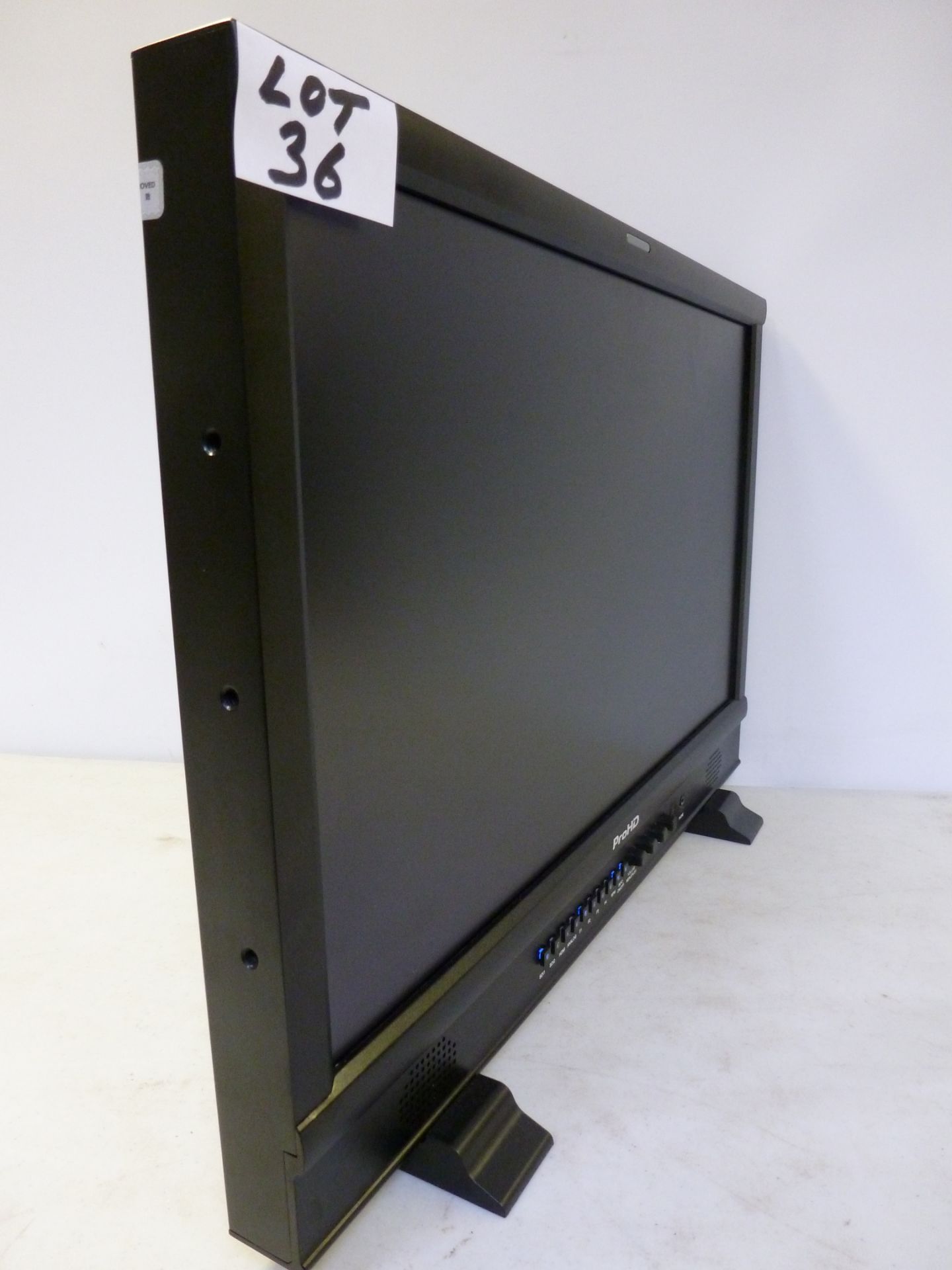 Pro HD 24" Broadcast Panel Studio LCD Monitor, Model DT-N24F, S/n 00090779. Comes with Power - Image 4 of 8