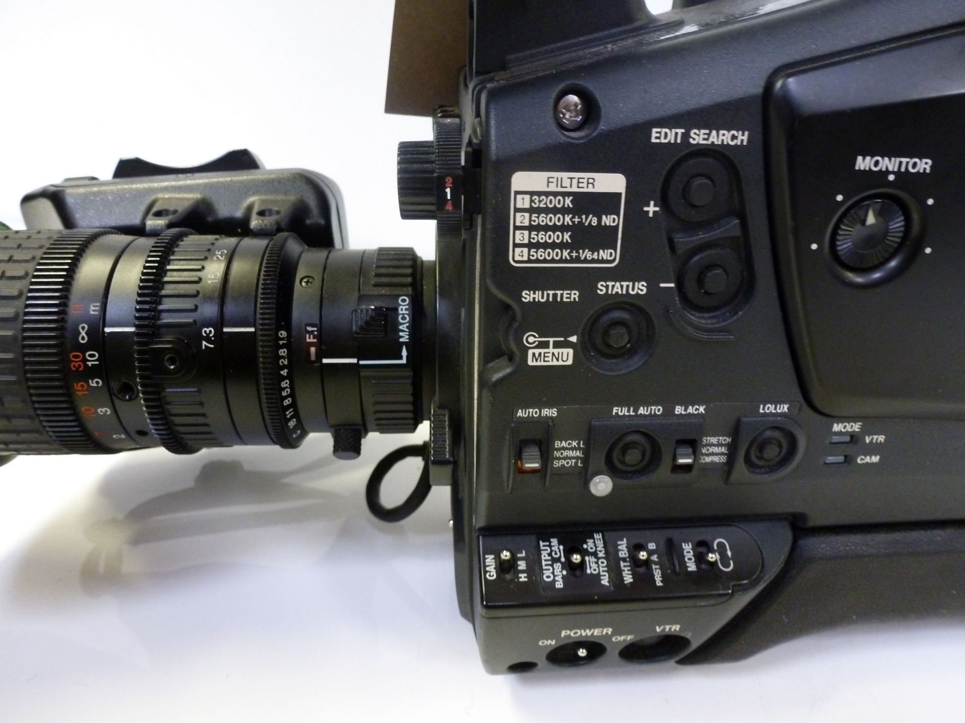 JVC Digital Video Camera, Model GY-DV5100E, Serial No 08030313. Comes with Fujinon S14 x 7.3B12U - Image 4 of 9