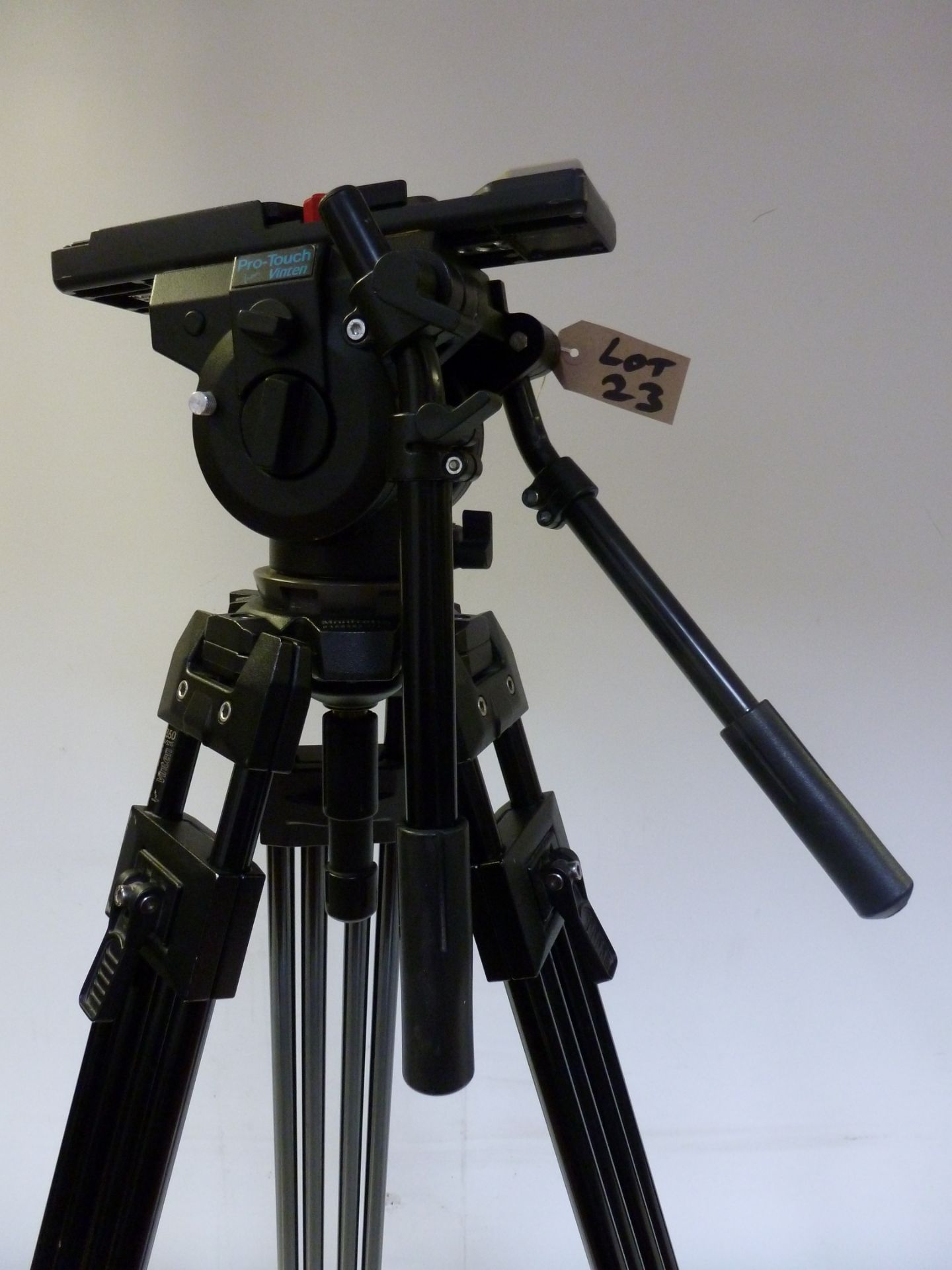 Vinten Pro 9 Camera Tripod - Image 2 of 5