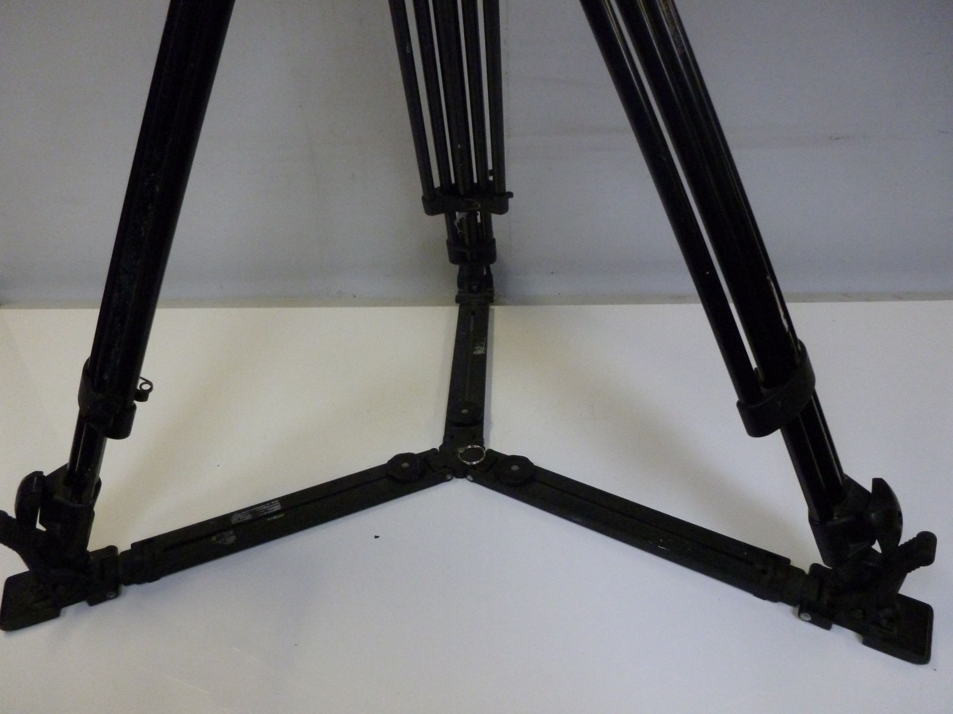 Vinten Pro 5 Camera Tripod - Image 5 of 5