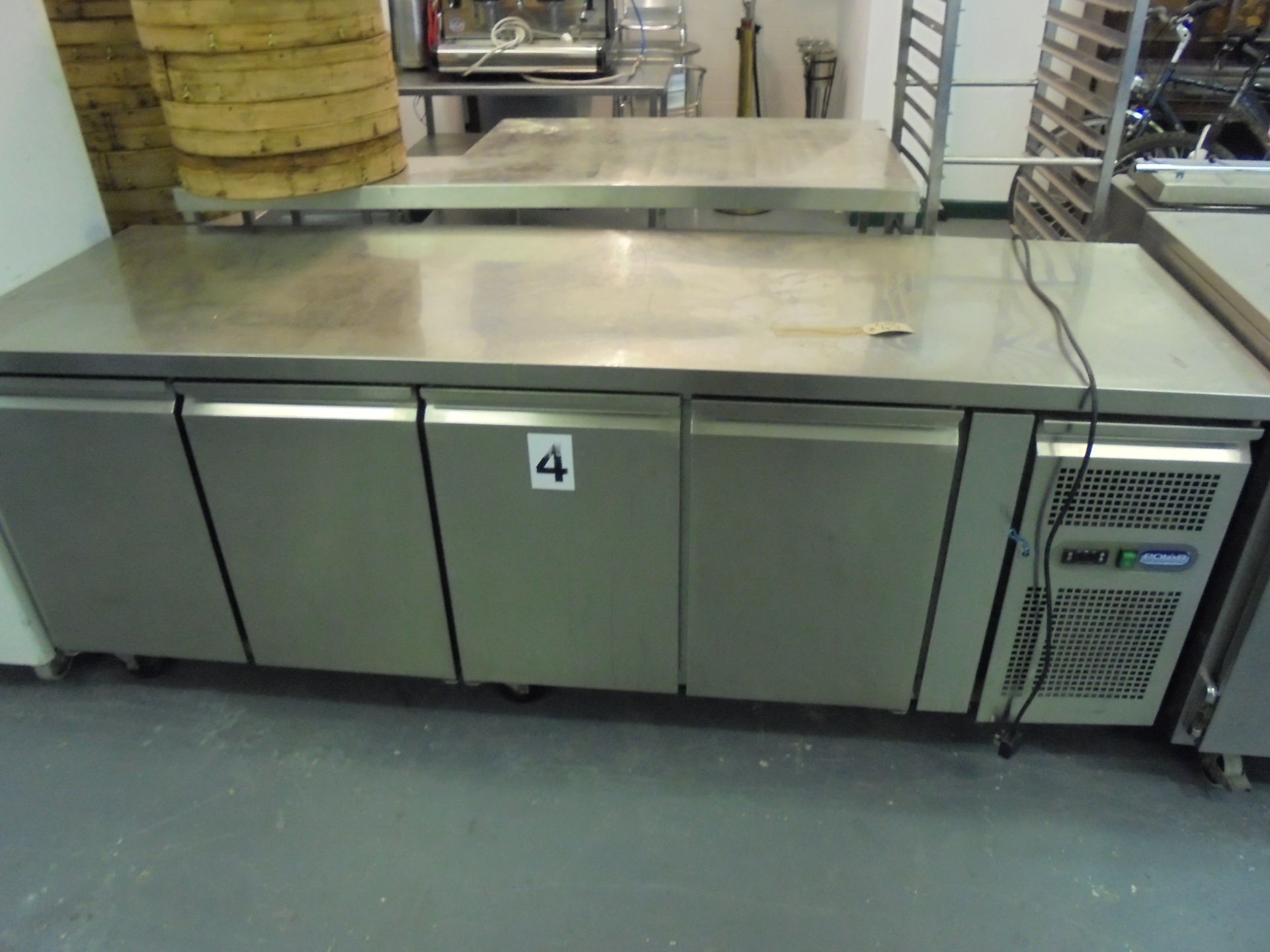 Polar 4 Door Refrigerated Prep Counter. Size (H) 85cm x (D) 70cm x (W) 203cm. Note: Does Not Power