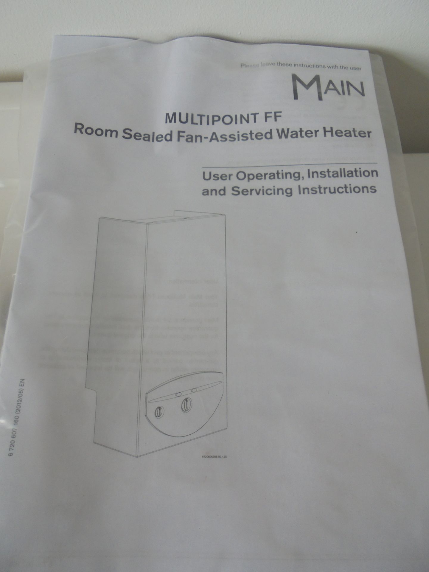 Main Multipoint FF Gas Fired Water Heater with Fittings & Instruction Manual. Boxed as New. - Image 2 of 4