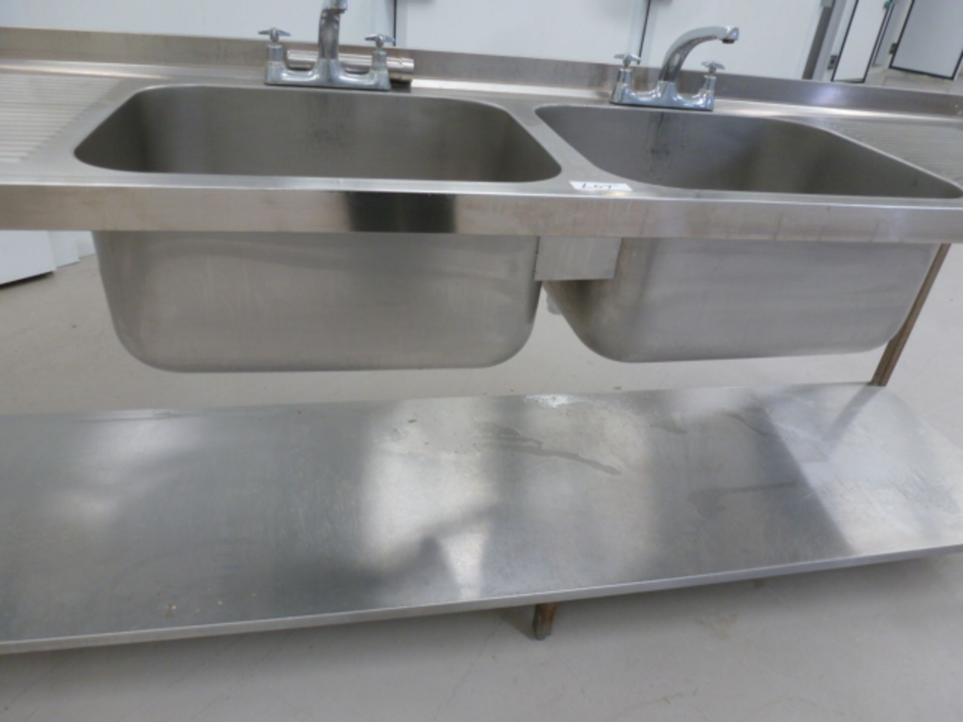 Parry Double Tap & Sink Unit with Double Drainer. Size (L) 150cm x (D) 60cm x (H) 90cm. - Bild 3 aus 3