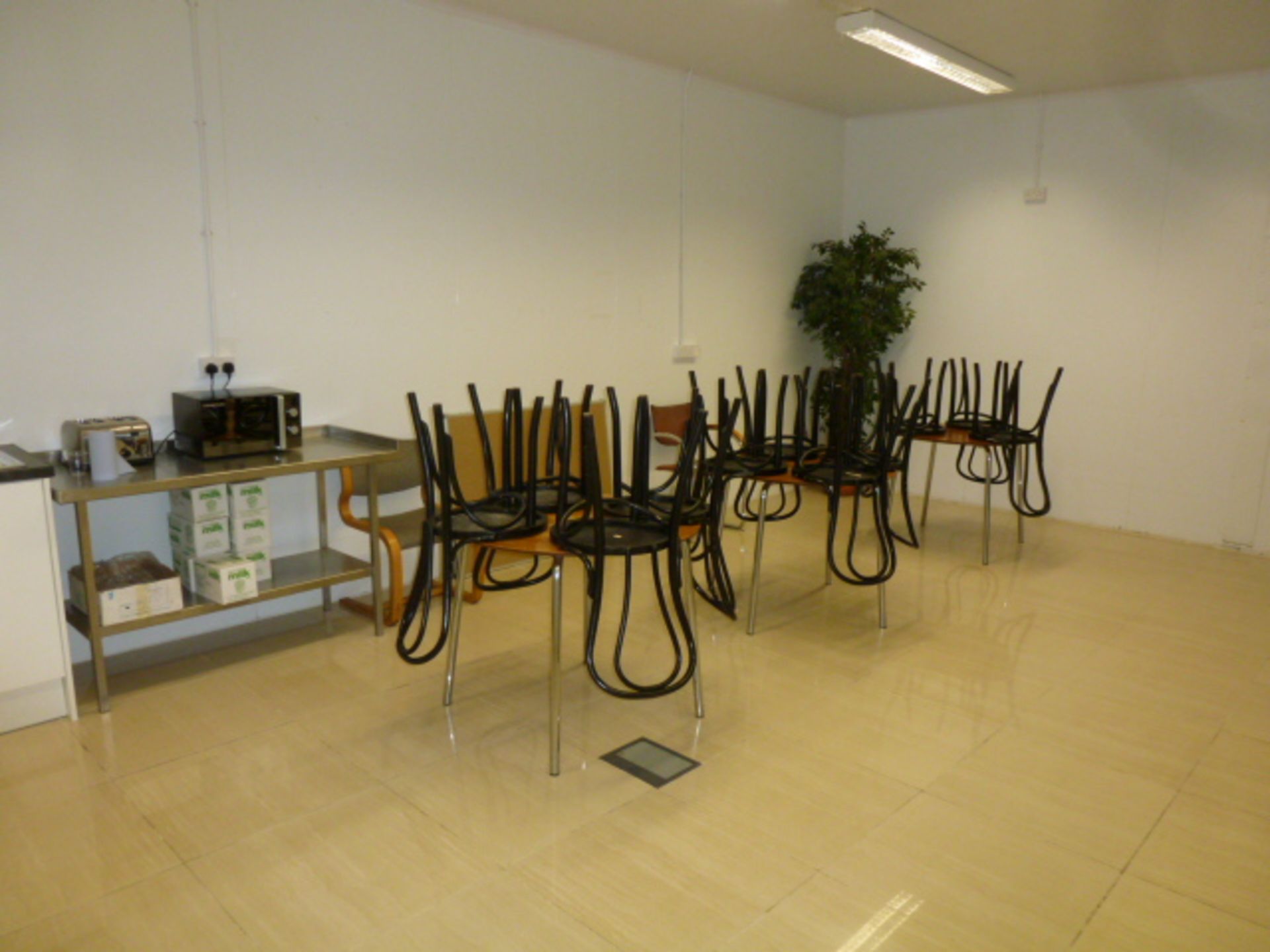 3 x Circular Staff Café Tables with 12 Bentwood Chairs, 3 Side Tables & 2 x 2 Tier Tables