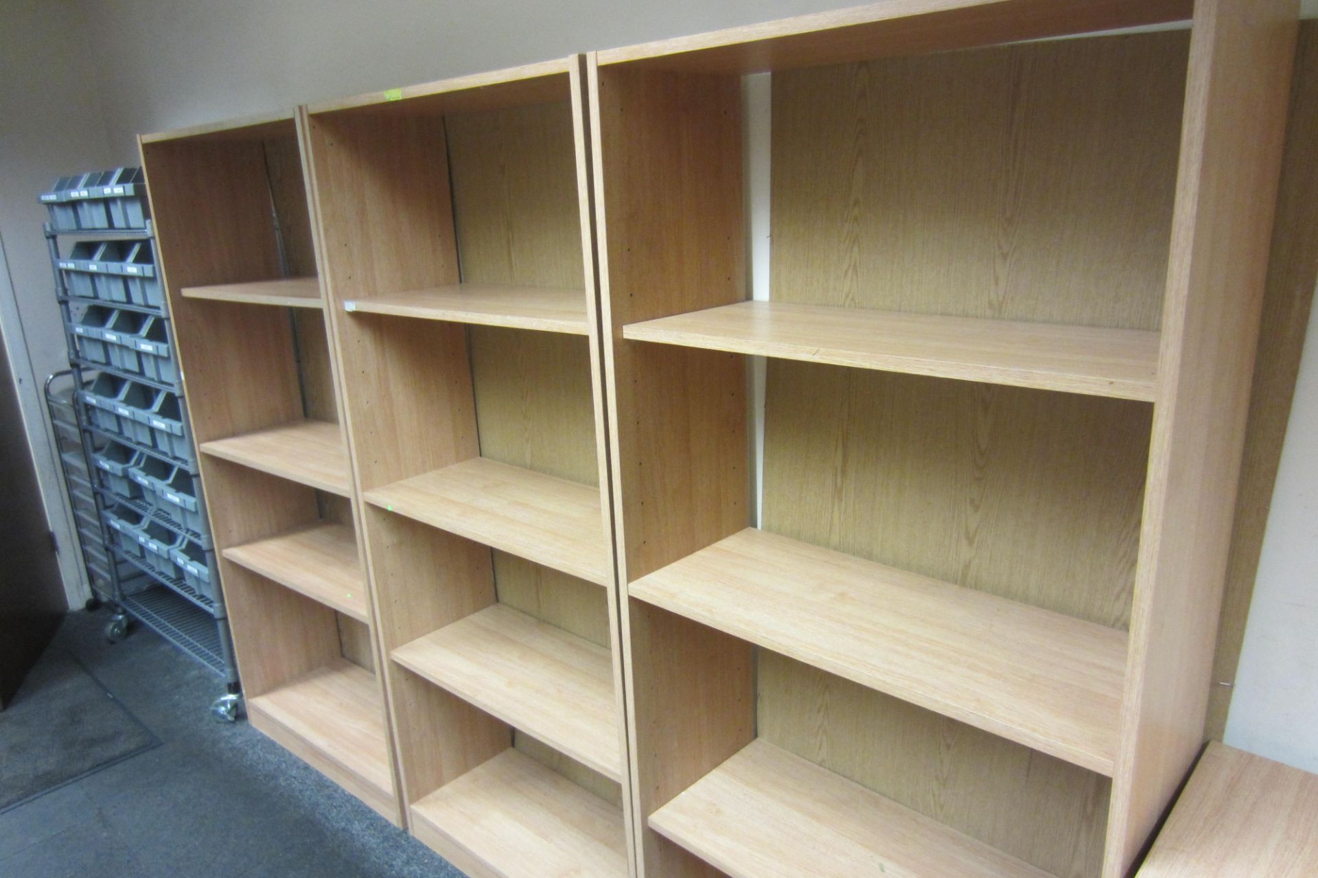 Contents of Office to Include 4 x Desks, 9 x Pedestals, 4 x Chairs, 7 x Bookcases & 3 x 4 Drawer - Image 3 of 4