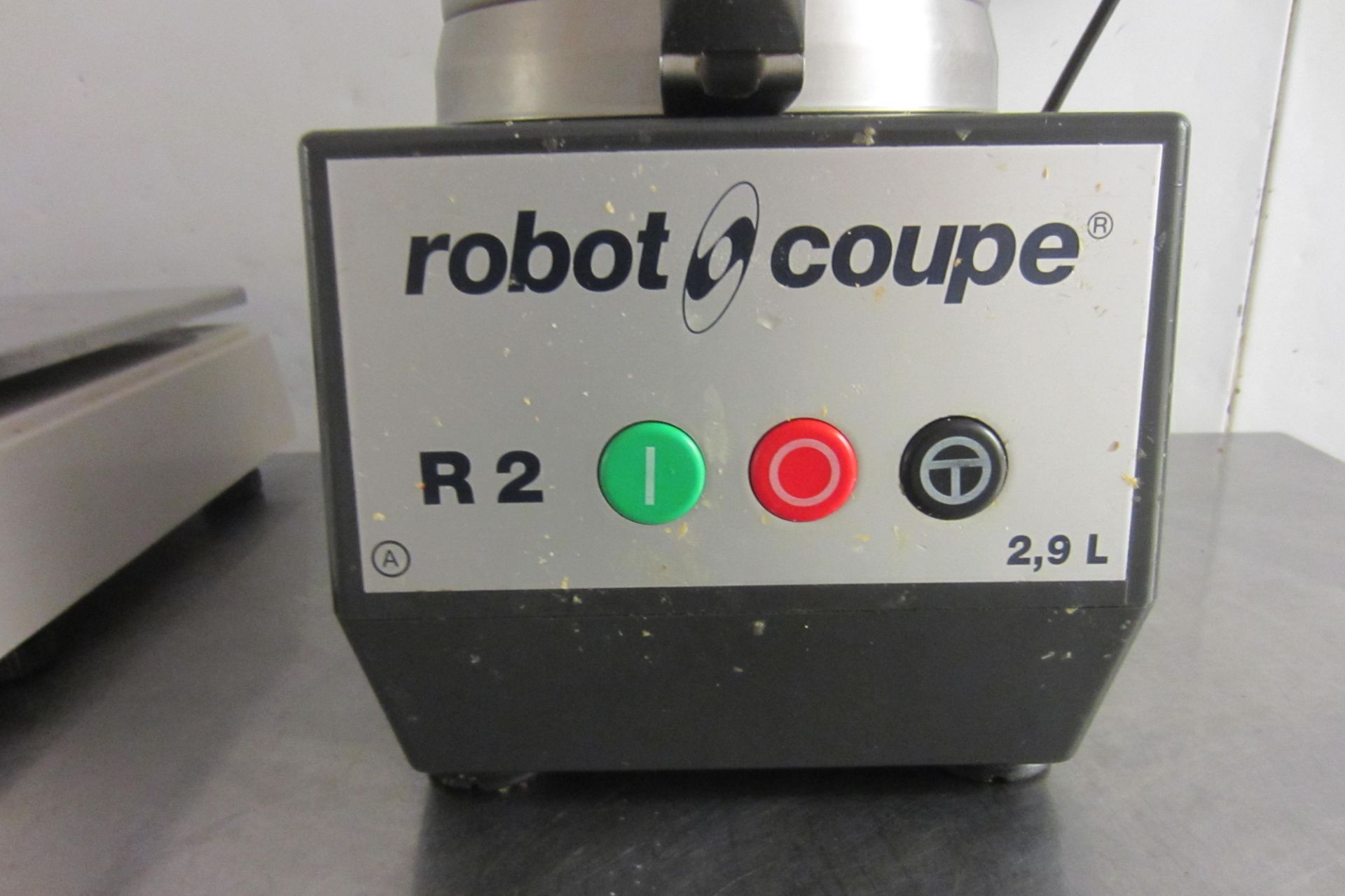 Robot Coupe R2 Blender (NOTE: Failed Safety) and a Set of Brecknell Weighing Scales. - Image 3 of 5