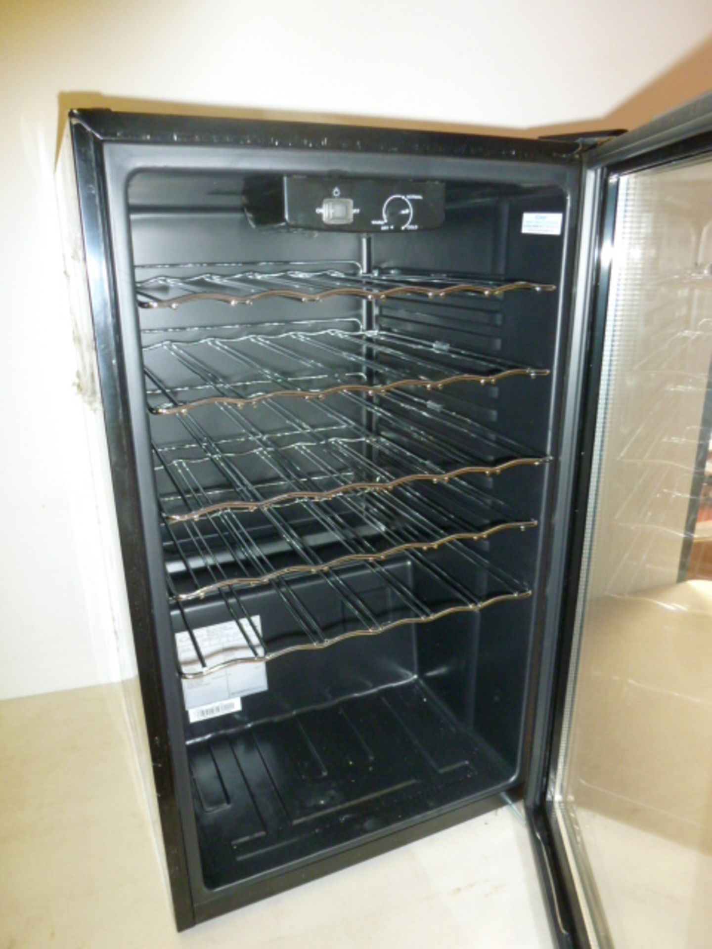 Candy Wine Cooler. Model CCV 150BL. - Image 2 of 5