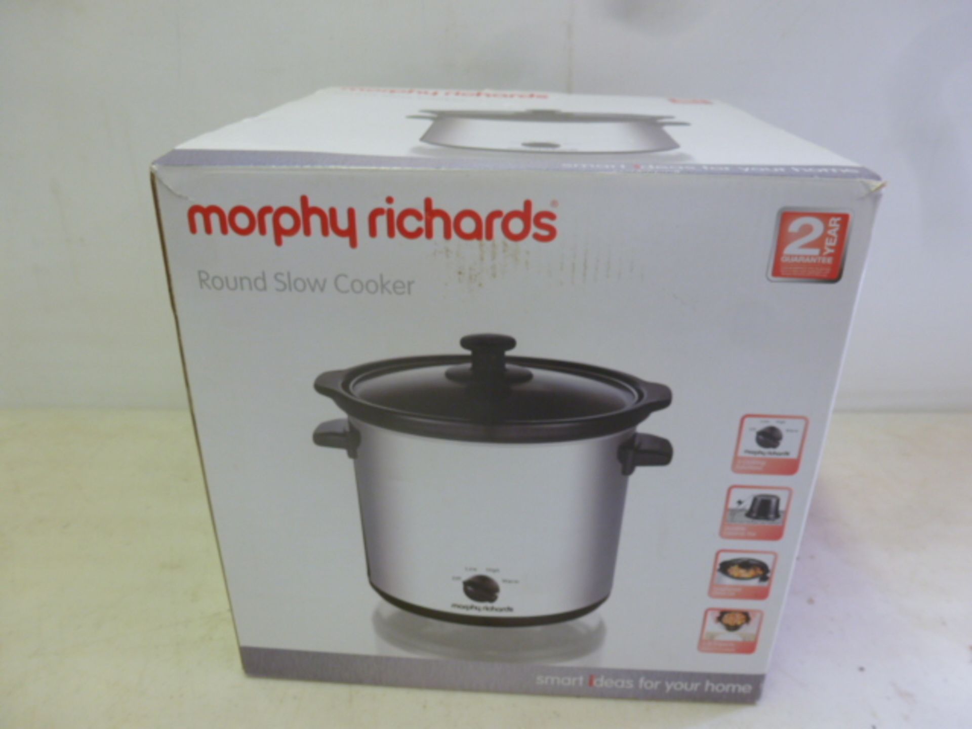 New/Boxed Morphy Richards Round Slow Cooker, Model 46006.