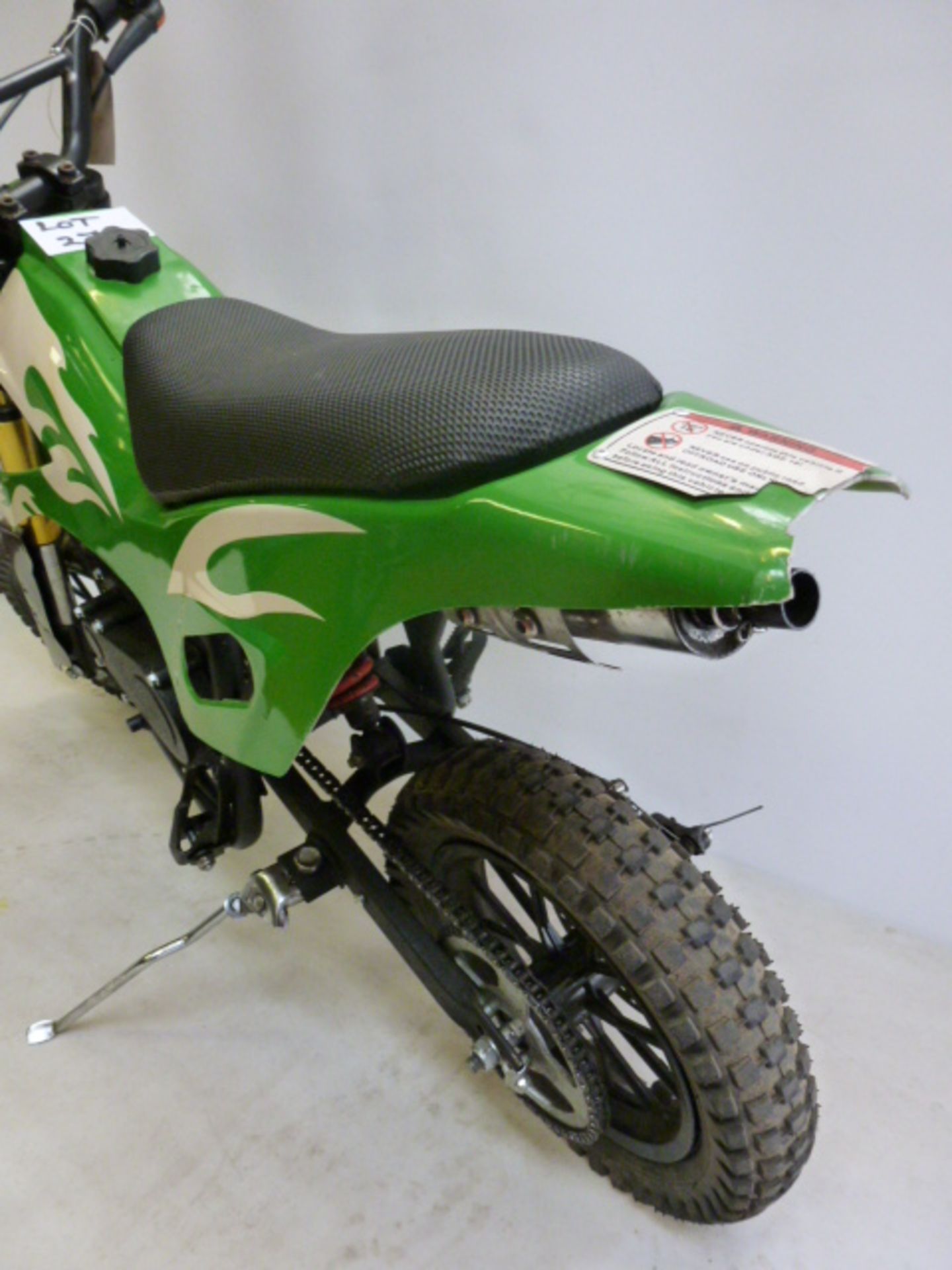 ZHEJING LYAA Company Ltd Mini Petrol Pit/Dirt Bike in Green with White Flame, Model MD01/MD03, - Image 10 of 10