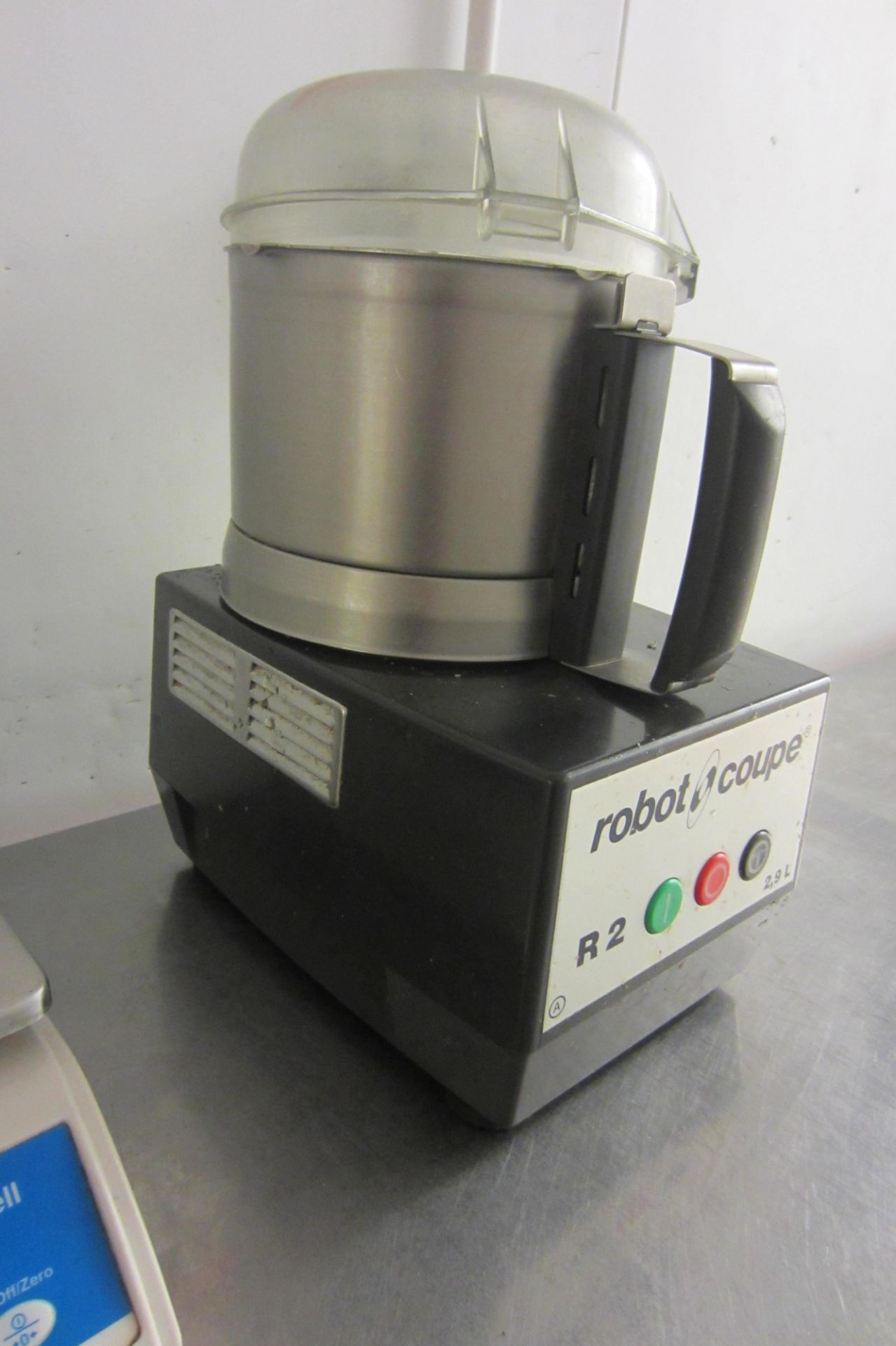 Robot Coupe R2 Blender (NOTE: Failed Safety) and a Set of Brecknell Weighing Scales. - Image 2 of 5