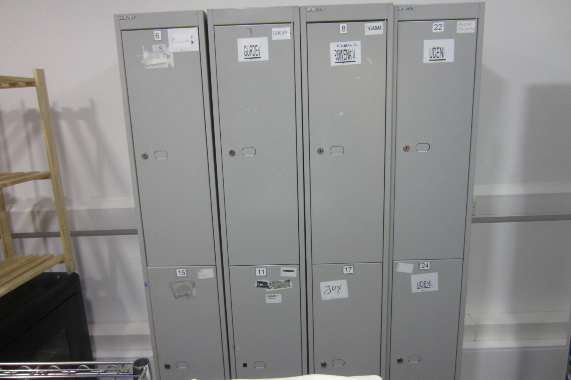 35 x Assorted Staff Personnel Lockers (No Keys) - Image 5 of 6