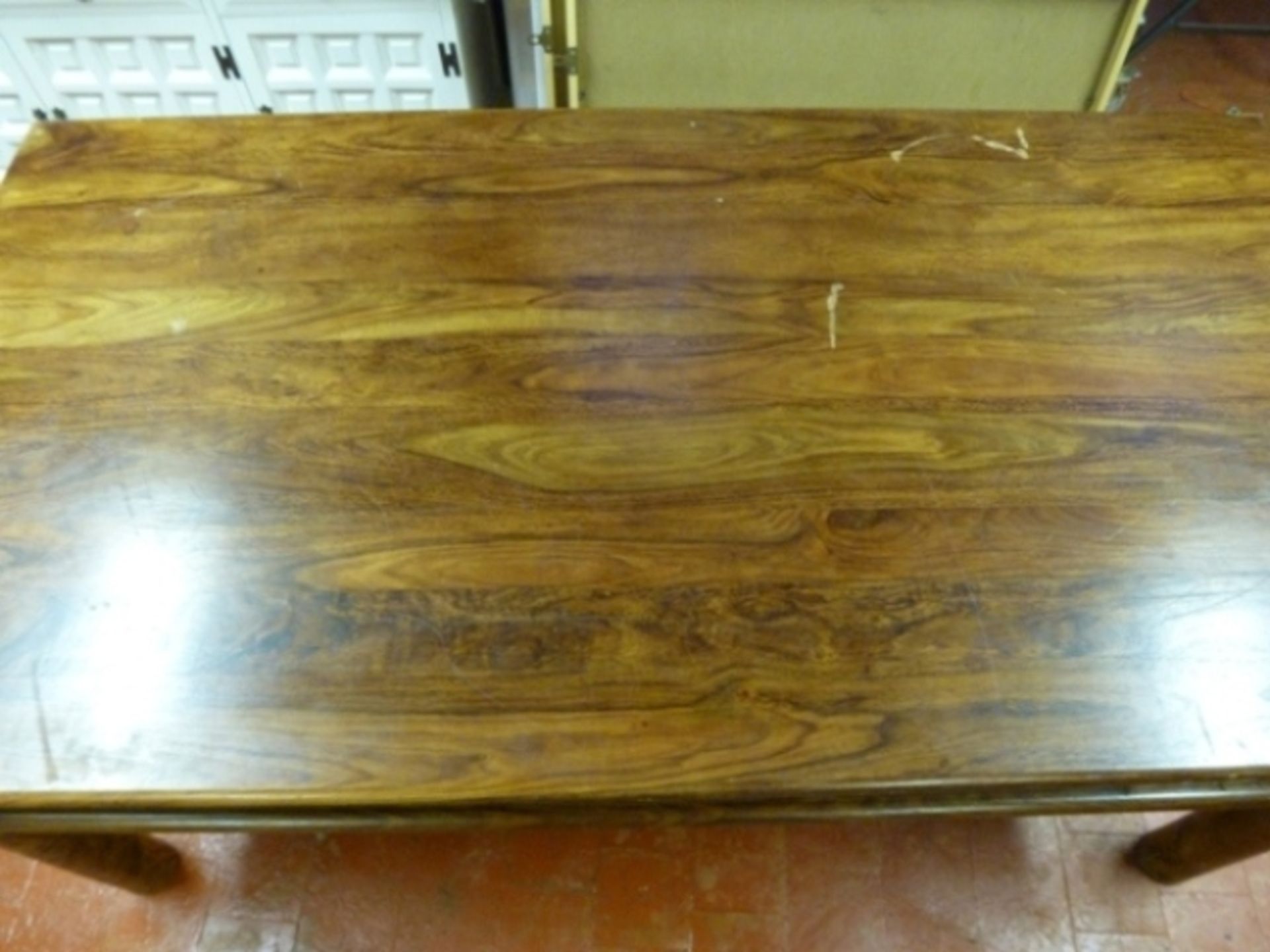 Repro Hardwood Dining Table on Turned Legs, Slight Marks to Top. Size 180cm x 95cm (Requires - Image 5 of 5