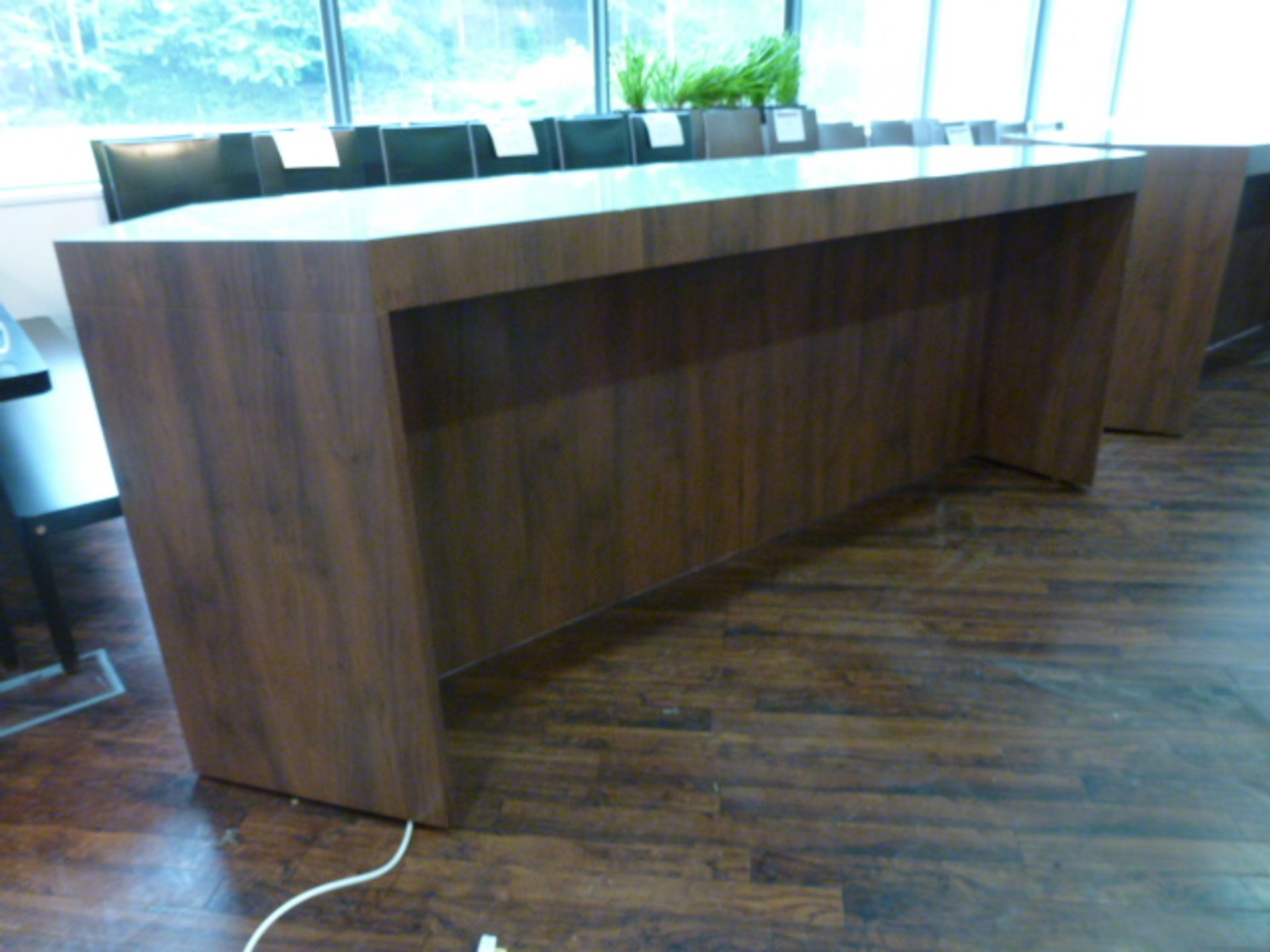 Bespoke Canteen Illuminated Glass Topped Counter Unit. Size L290cm x W90cm x H103cm. - Image 4 of 4
