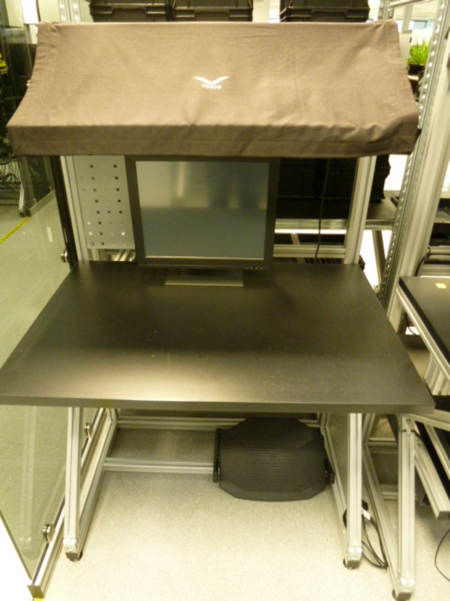 4 x 1000mm Fully Adjustable Aluminium Framed Work Benches with Shelf Over & Anti Static Mat for - Image 2 of 4