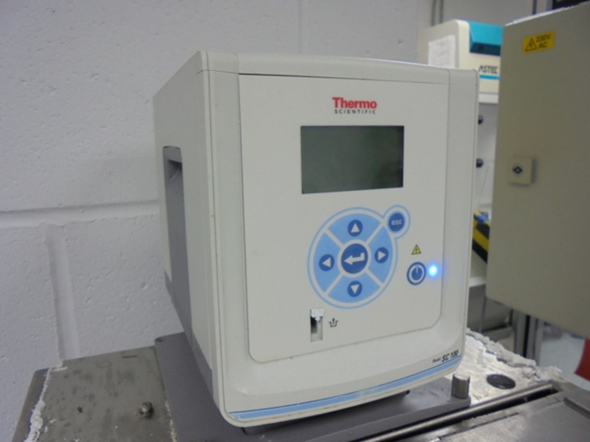 Thermo Scientific Haake W45 Parts Wash Tank with Haake SC 100 Controls - Image 2 of 2