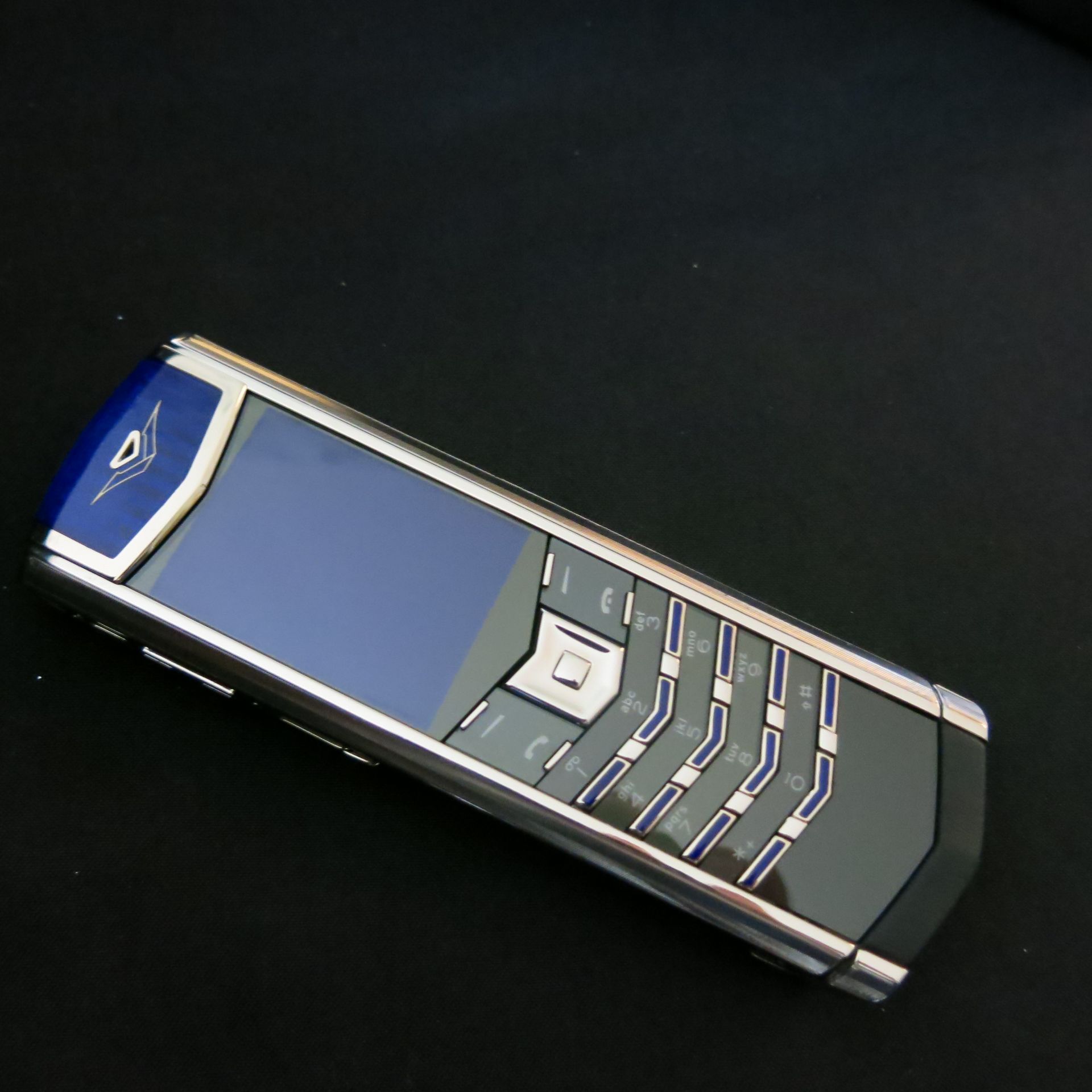 Entire Contents of the VERTU Museum Collection to Include: 105 Various Iconic Phones & Appearance - Image 9 of 106