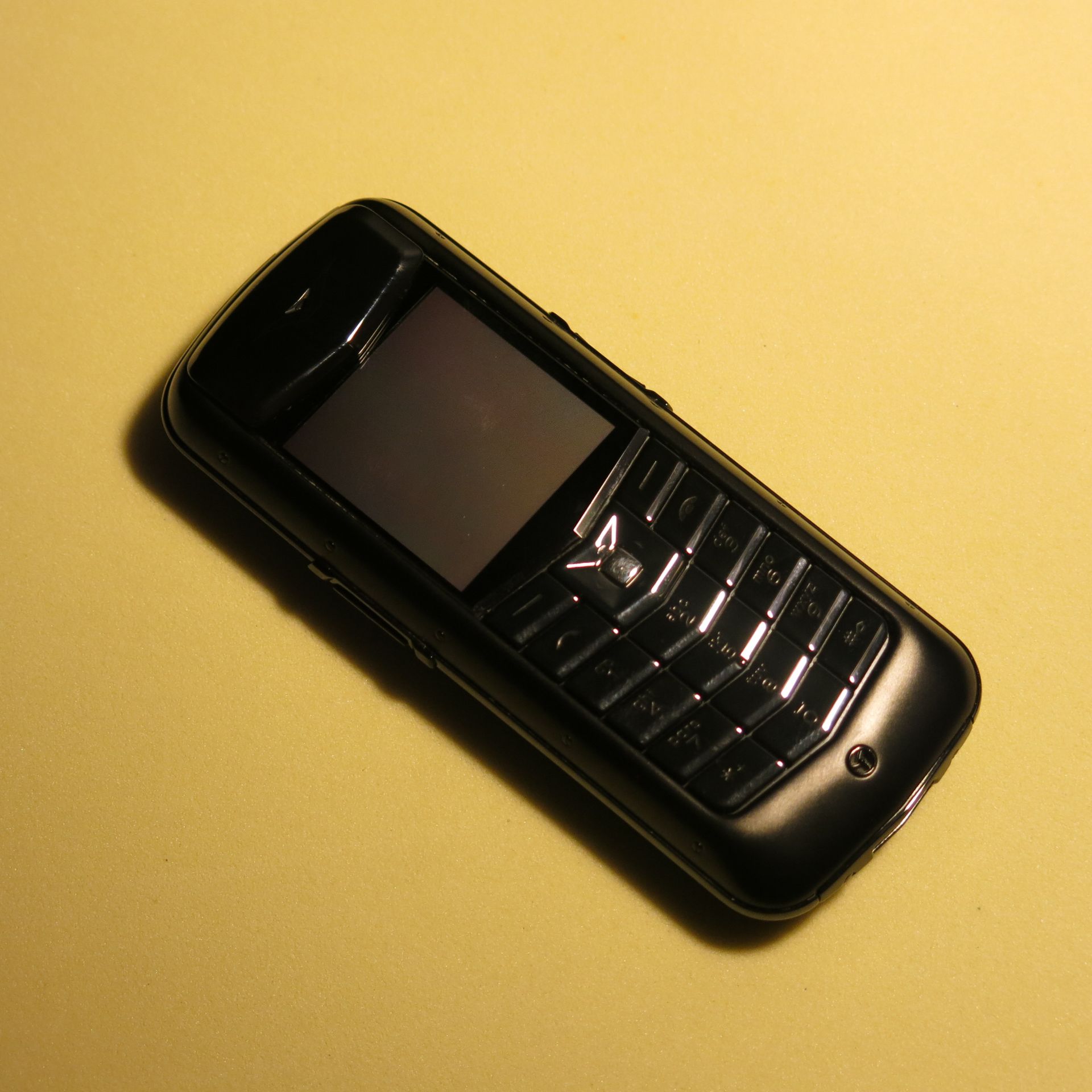 Entire Contents of the VERTU Museum Collection to Include: 105 Various Iconic Phones & Appearance - Image 79 of 106