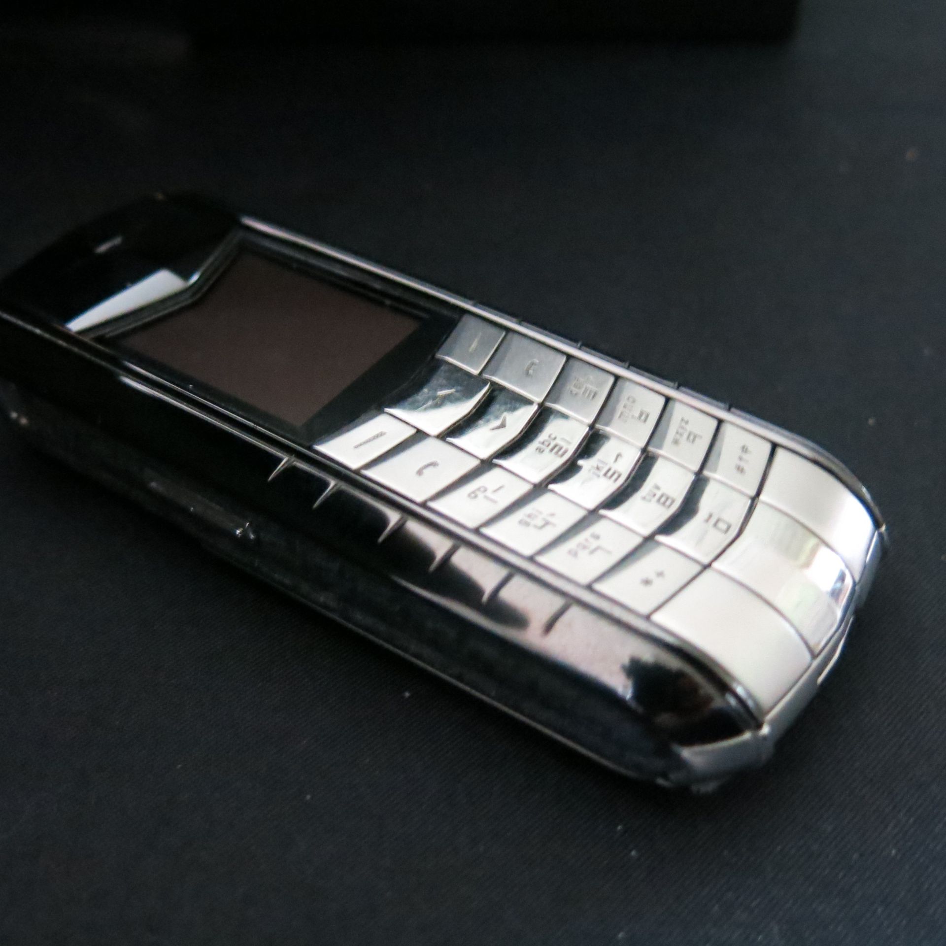 Entire Contents of the VERTU Museum Collection to Include: 105 Various Iconic Phones & Appearance - Image 94 of 106