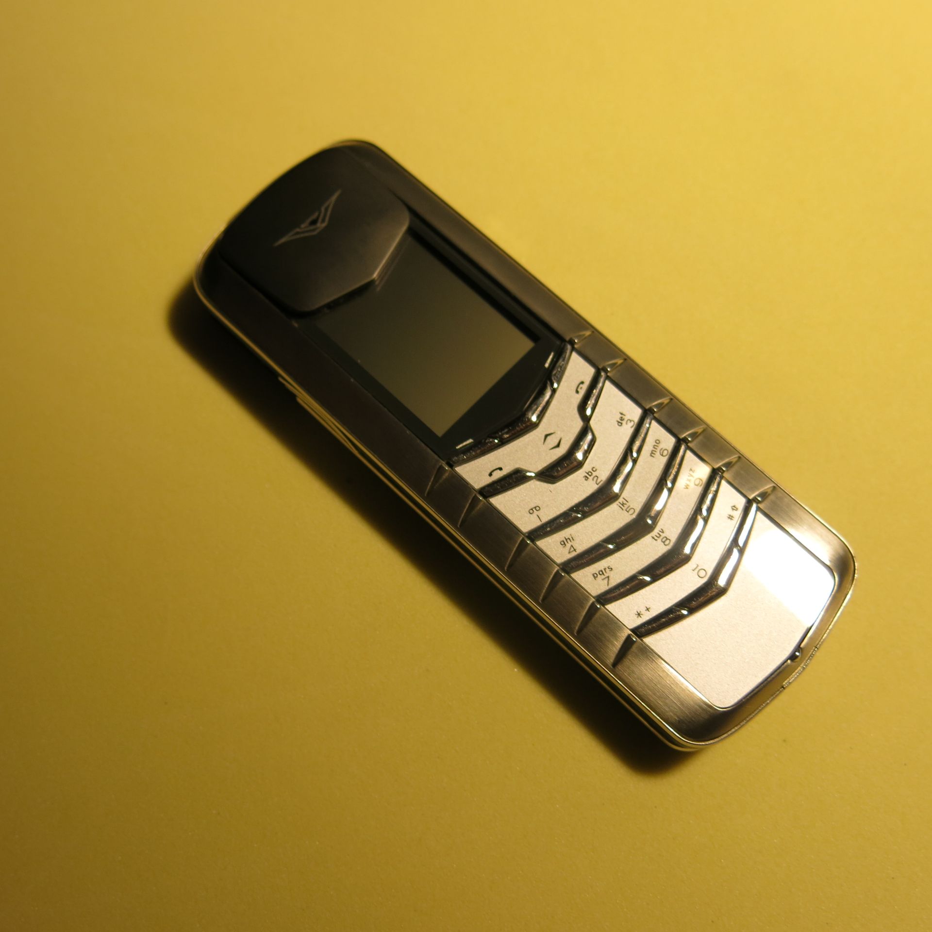 Entire Contents of the VERTU Museum Collection to Include: 105 Various Iconic Phones & Appearance - Image 59 of 106