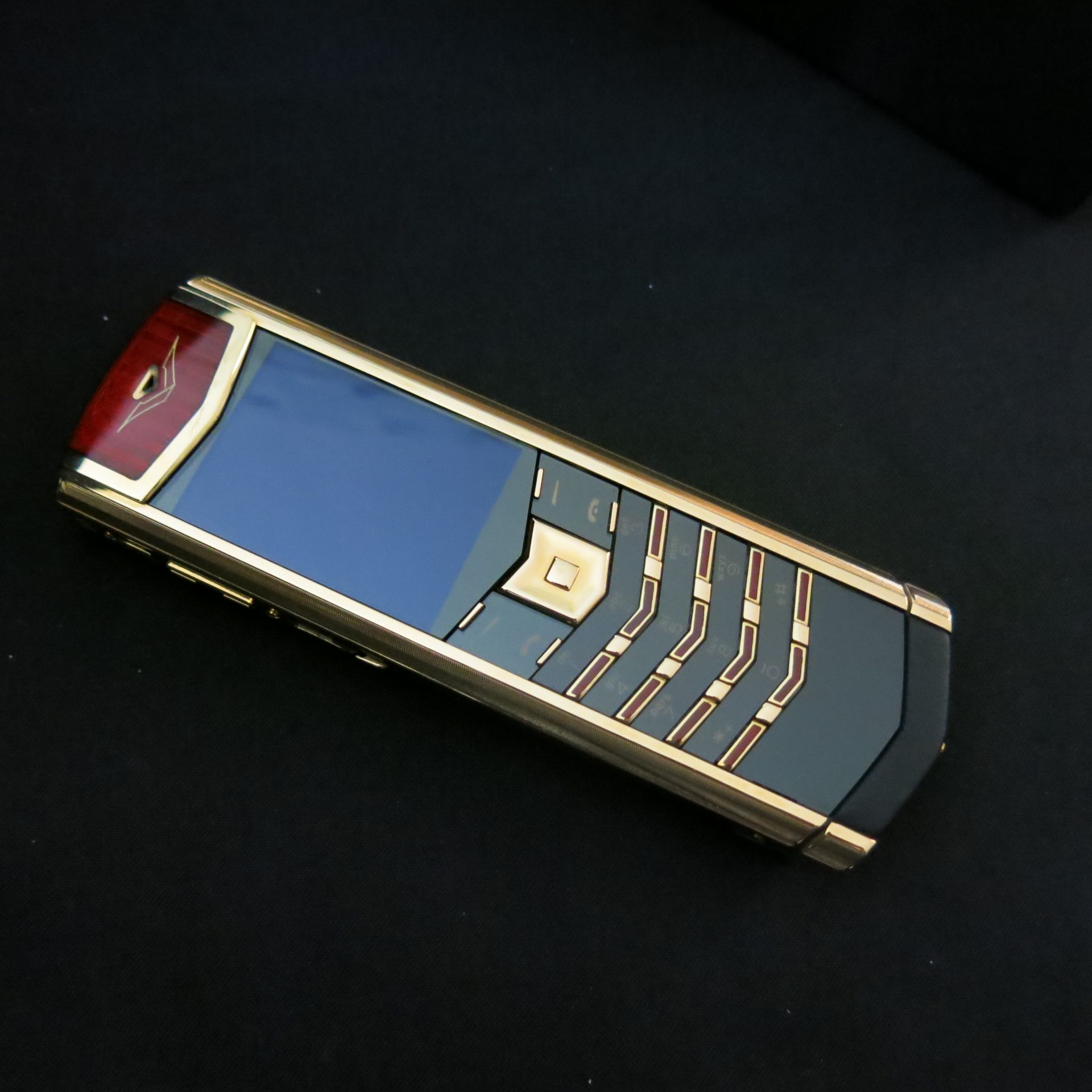 Entire Contents of the VERTU Museum Collection to Include: 105 Various Iconic Phones & Appearance - Image 8 of 106