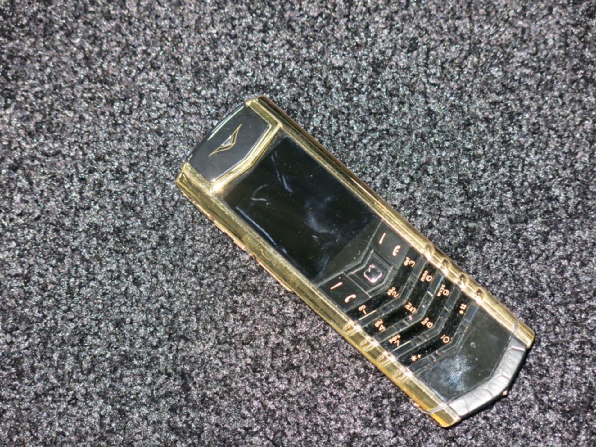 Vertu 18kt Yellow Gold Signature S Phone. Furnished with Black Alligator Leather, Ceramic Pillow, - Image 3 of 4